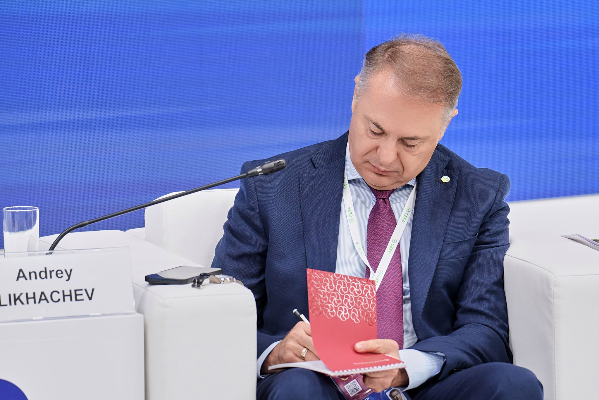 ПМЭФ-2024. Иван Ступа, репортажный фотограф в Санкт-Петербурге и Ленинградской области