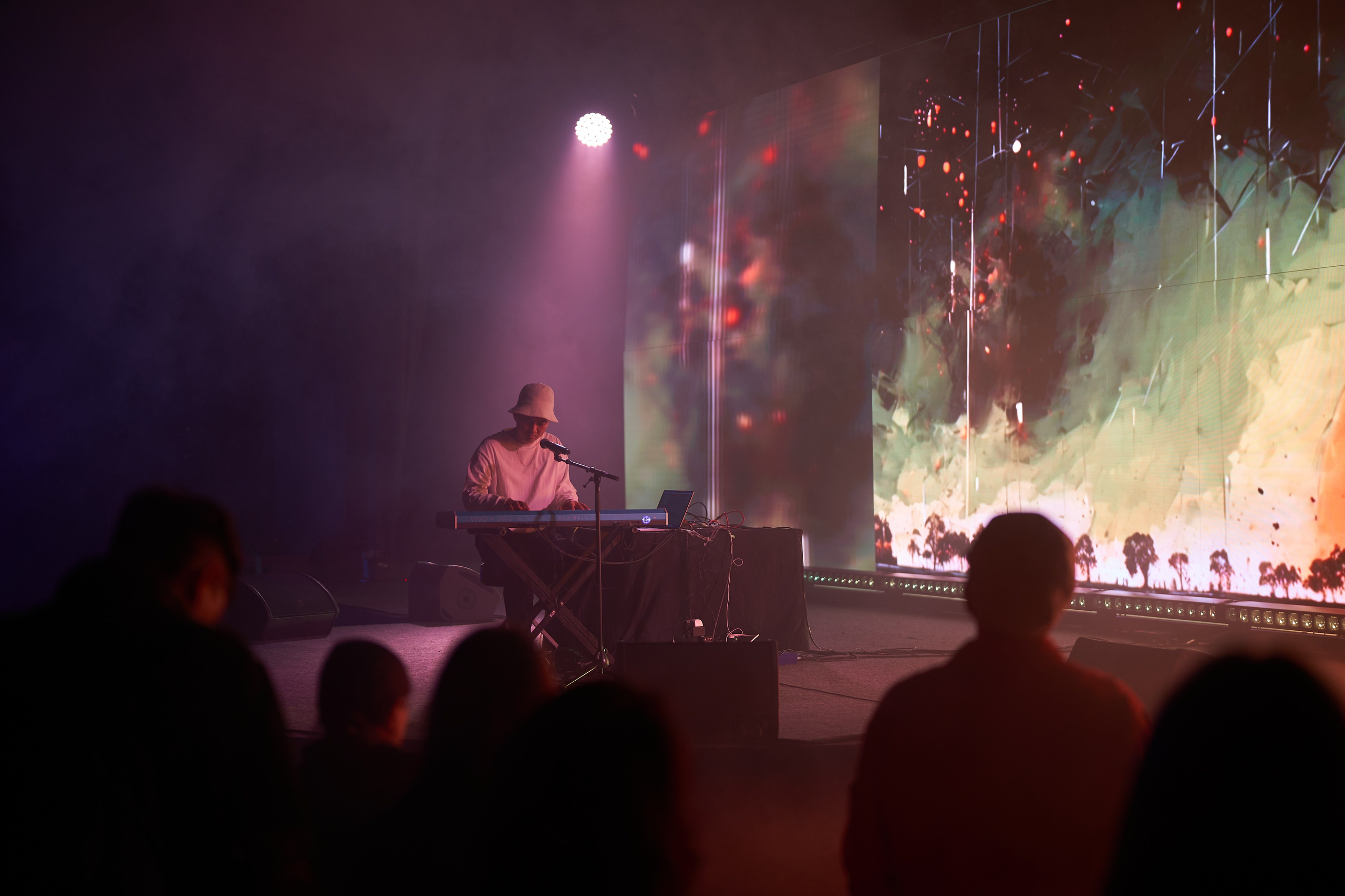 Международный фестиваль медиаискусства «INTERVALS» 24-25г. Репортажный фотограф Вилянов Евгений. Нижний Новгород