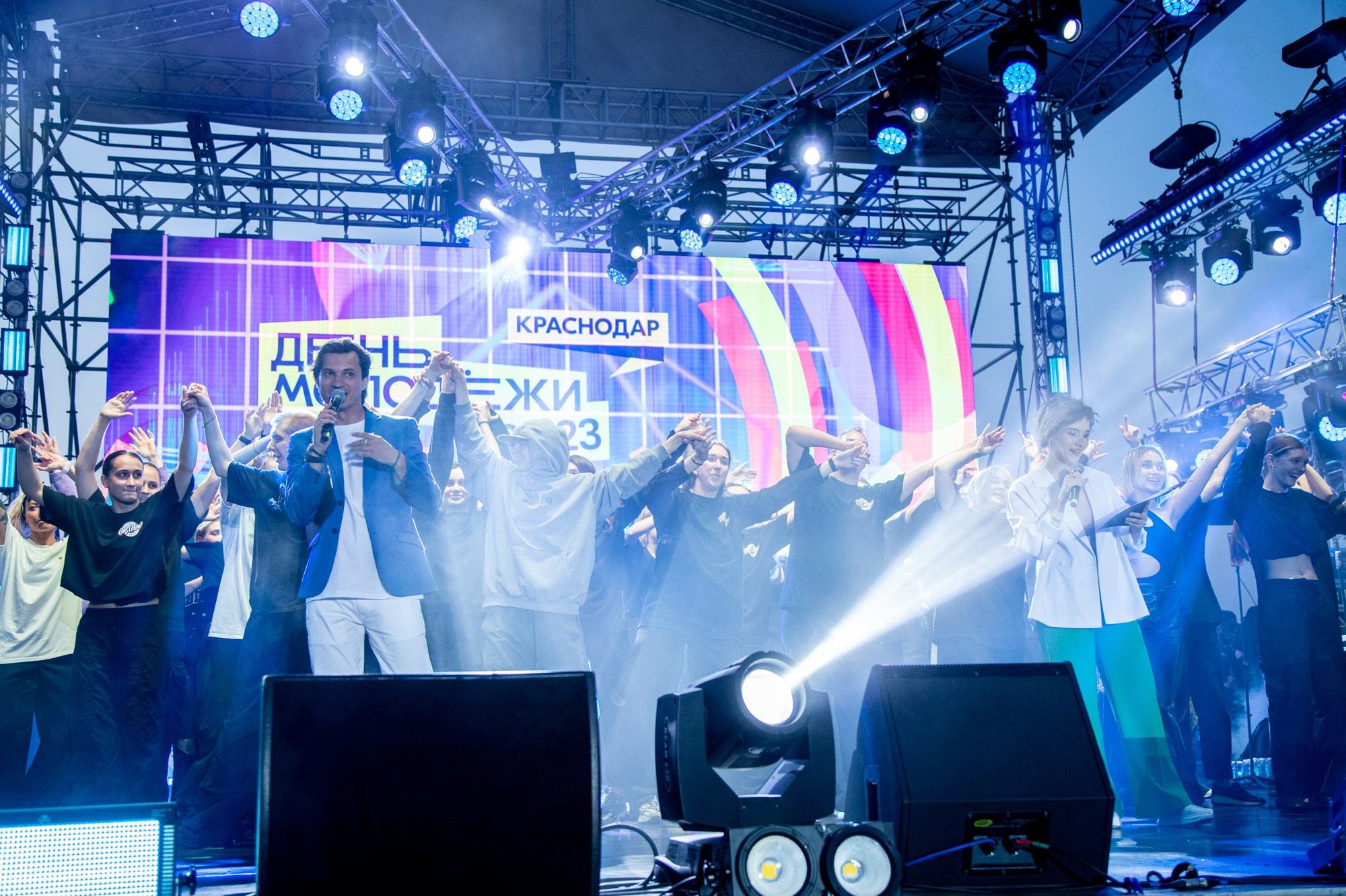 Краевой День молодёжи в Краснодаре 2023. Репортажный, промышленный и маркетплейс-фотограф Дмитрий Чернат