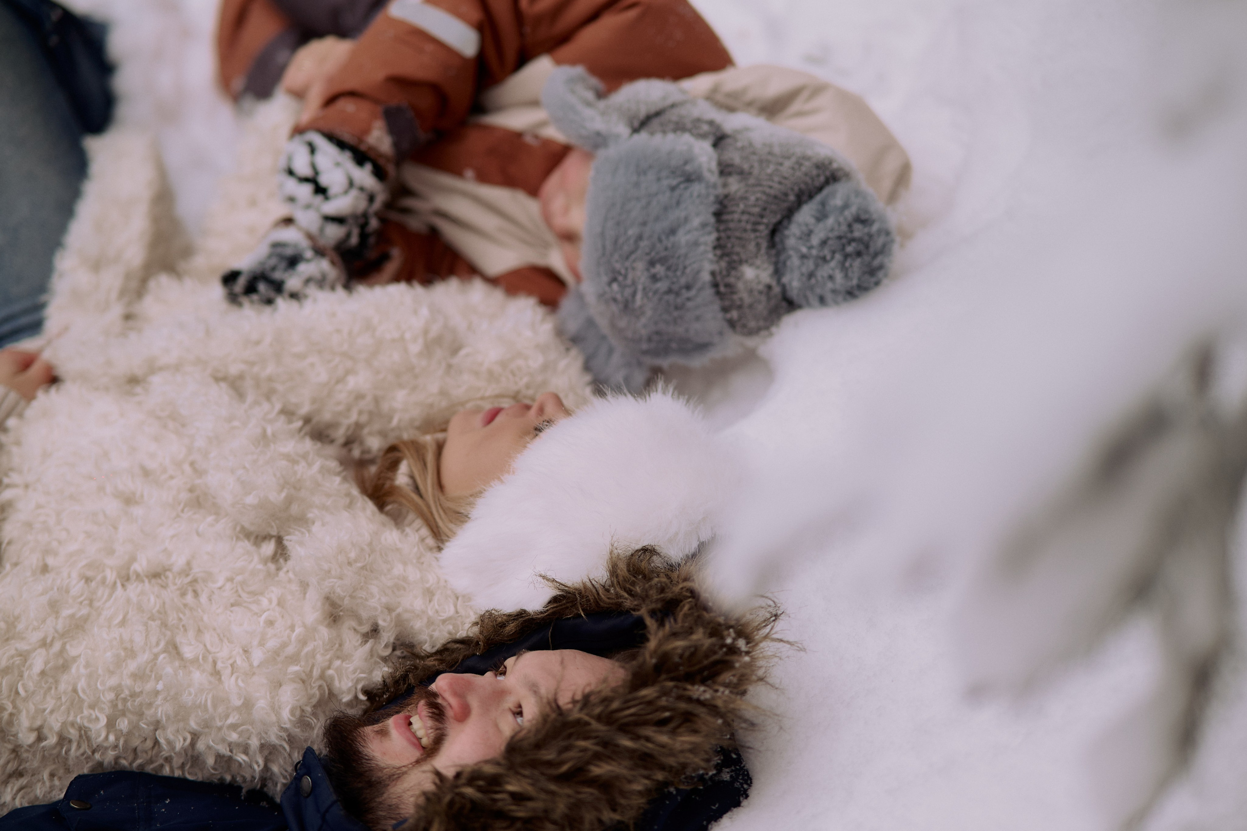 Паша, Света и Марк на зимней прогулке. Семейный и свадебный lifestyle-фотограф в Москве Мария Петрова