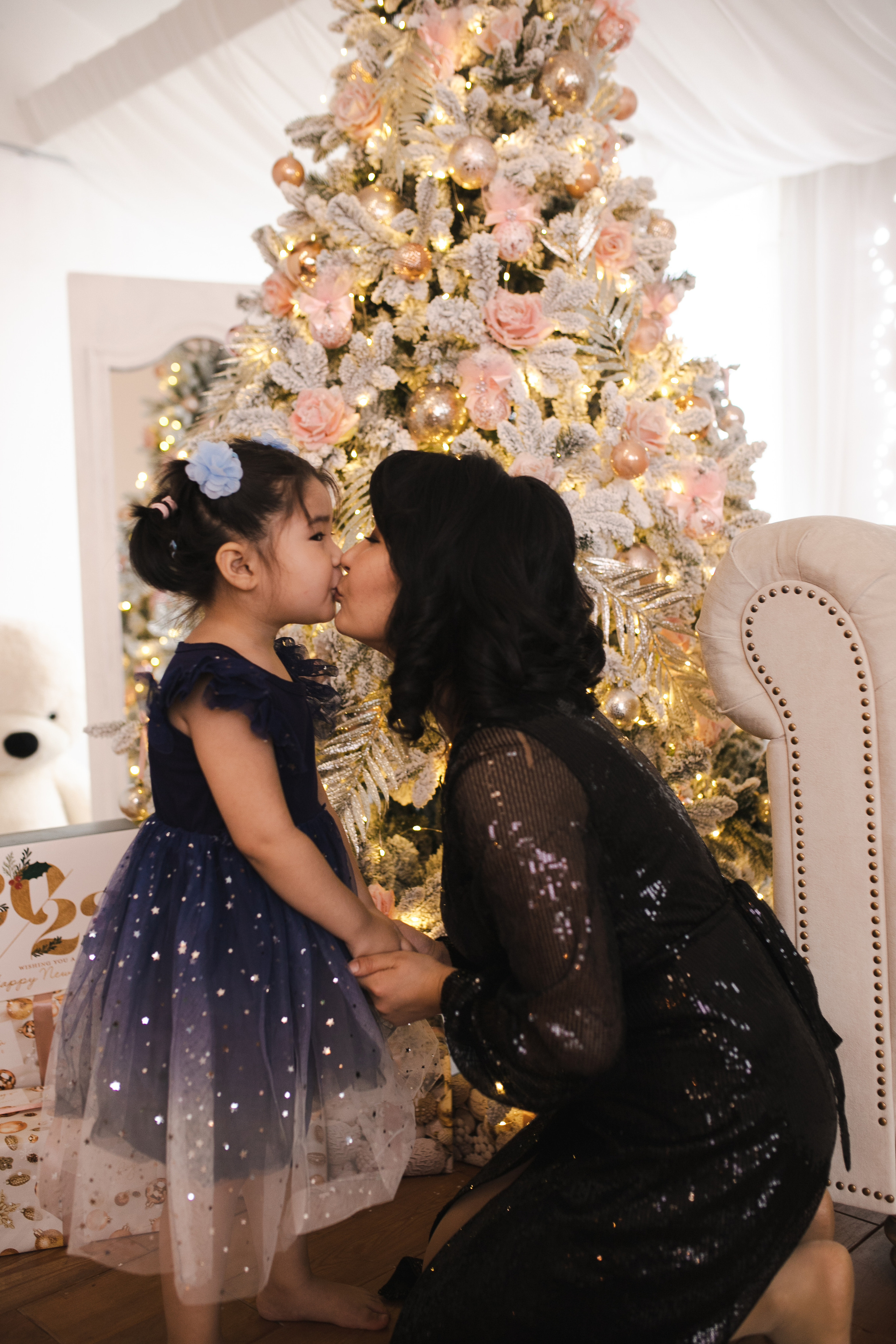 Семейная студийная фотосессия. Фотограф в Иркутске Тома Кабанова