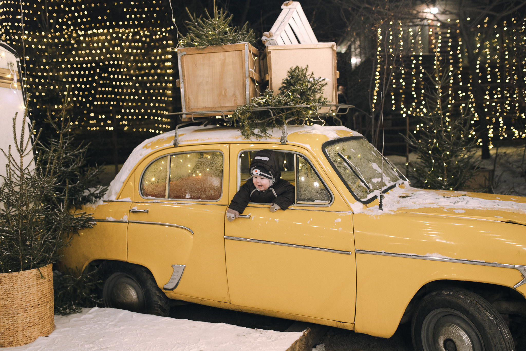 В фотостудии на открытом воздухе. Фотограф в Иркутске Тома Кабанова