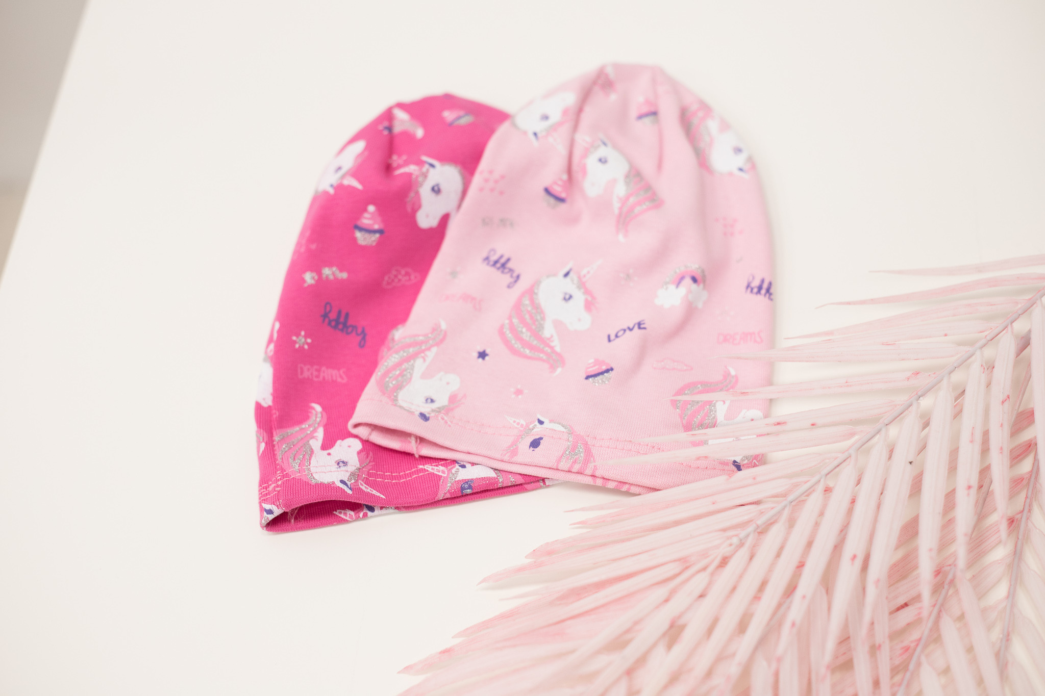 Контент съемка для магазина детской одежды. Фотограф в Иркутске Тома Кабанова