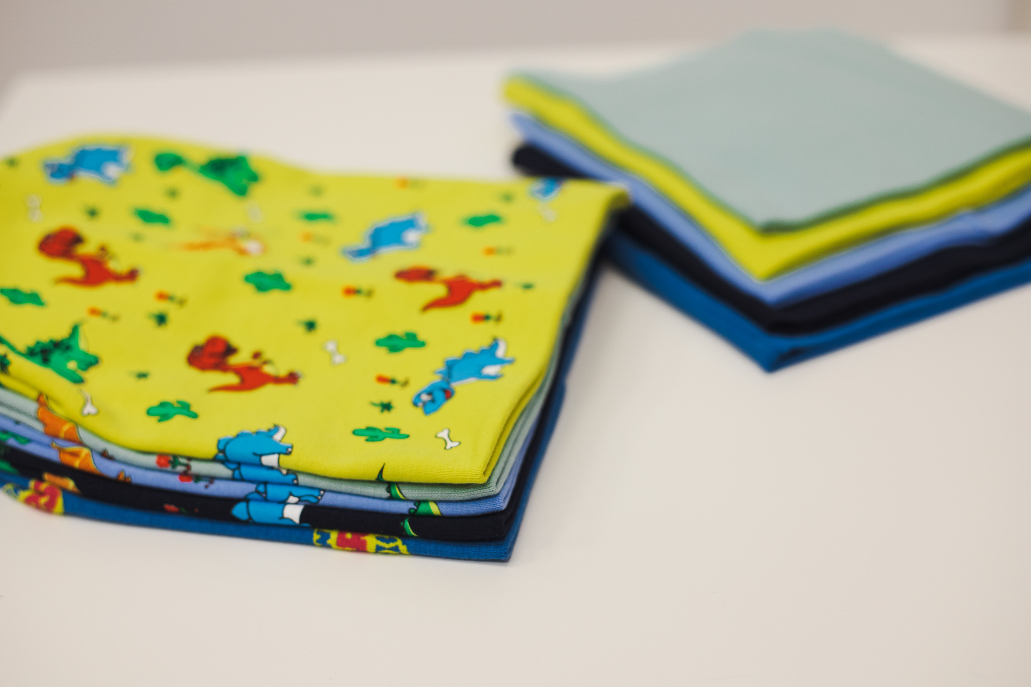 Контент съемка для магазина детской одежды. Фотограф в Иркутске Тома Кабанова