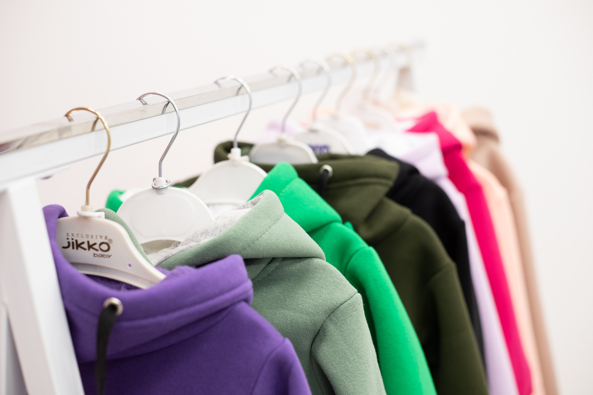 Контент съемка для магазина детской одежды. Фотограф в Иркутске Тома Кабанова