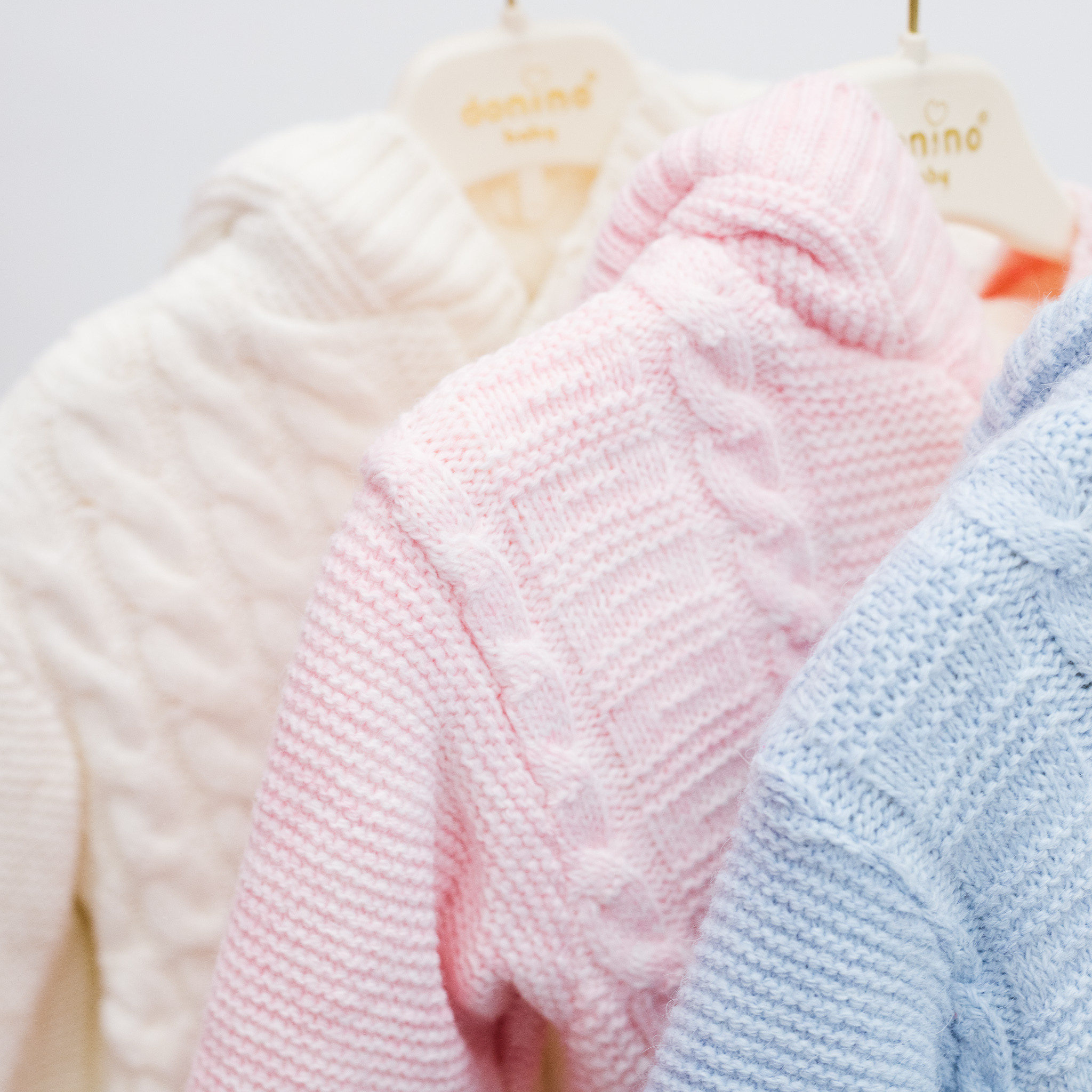 Контент съемка для магазина детской одежды. Фотограф в Иркутске Тома Кабанова