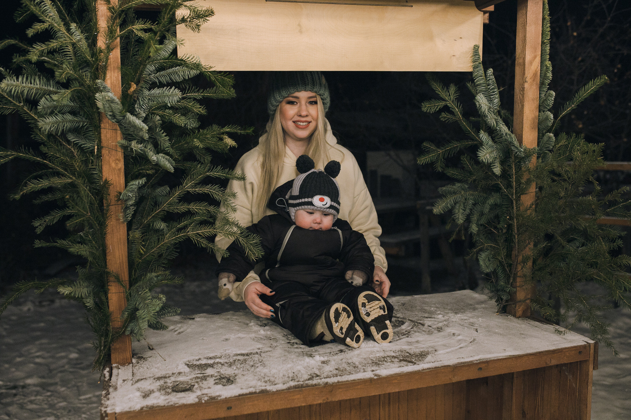 В фотостудии на открытом воздухе. Фотограф в Иркутске Тома Кабанова