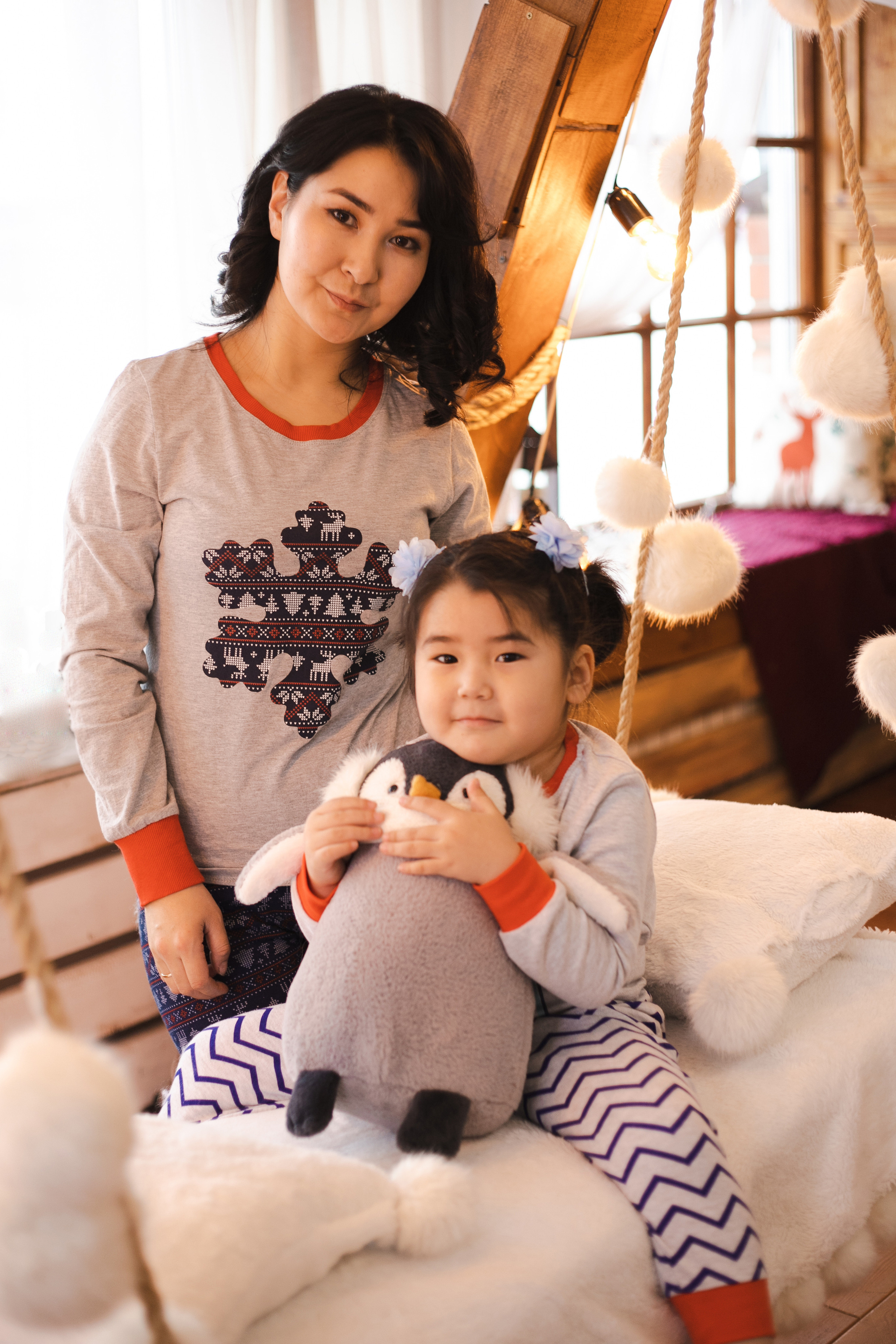 Семейная студийная фотосессия. Фотограф в Иркутске Тома Кабанова