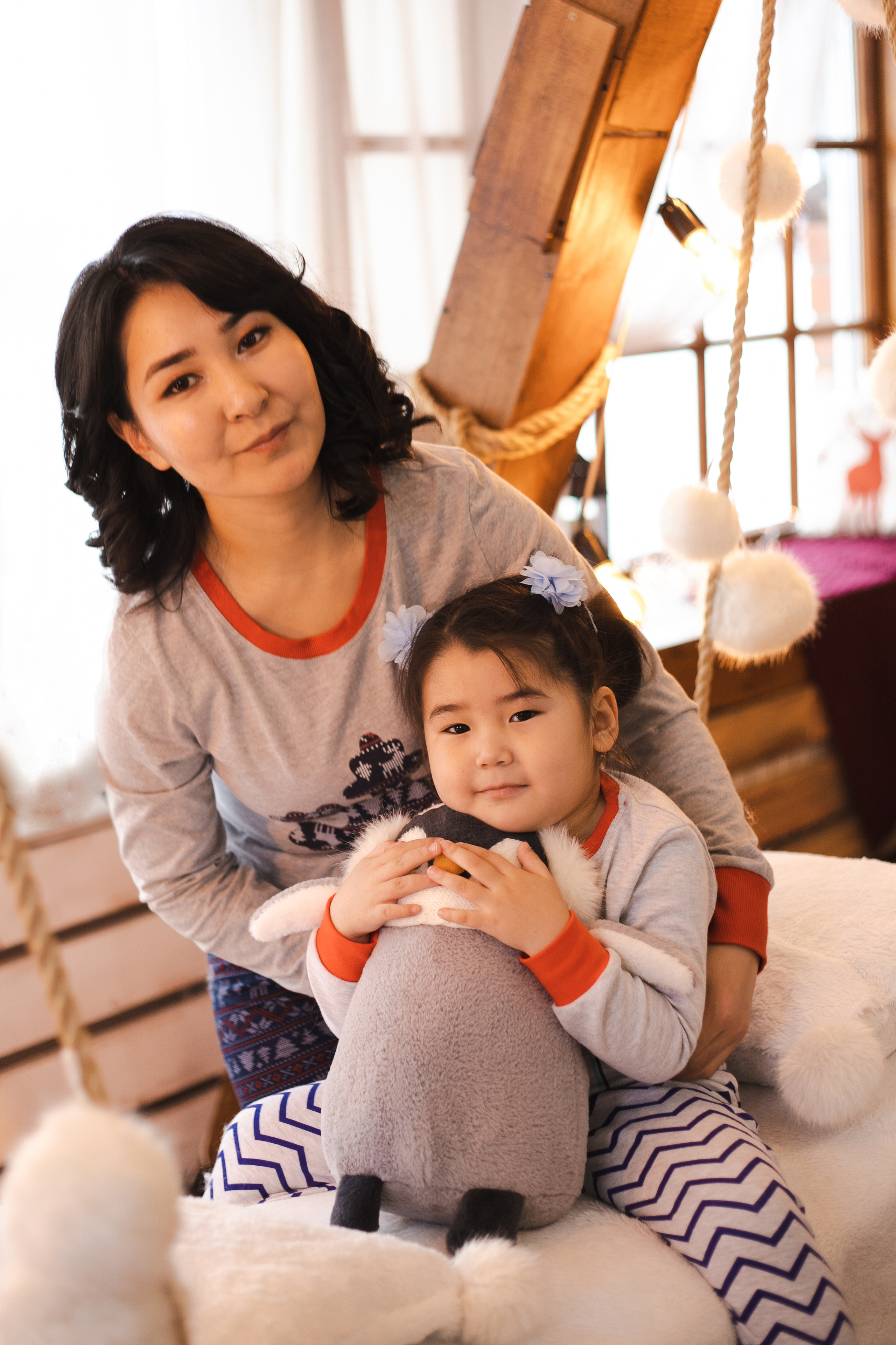 Семейная студийная фотосессия. Фотограф в Иркутске Тома Кабанова