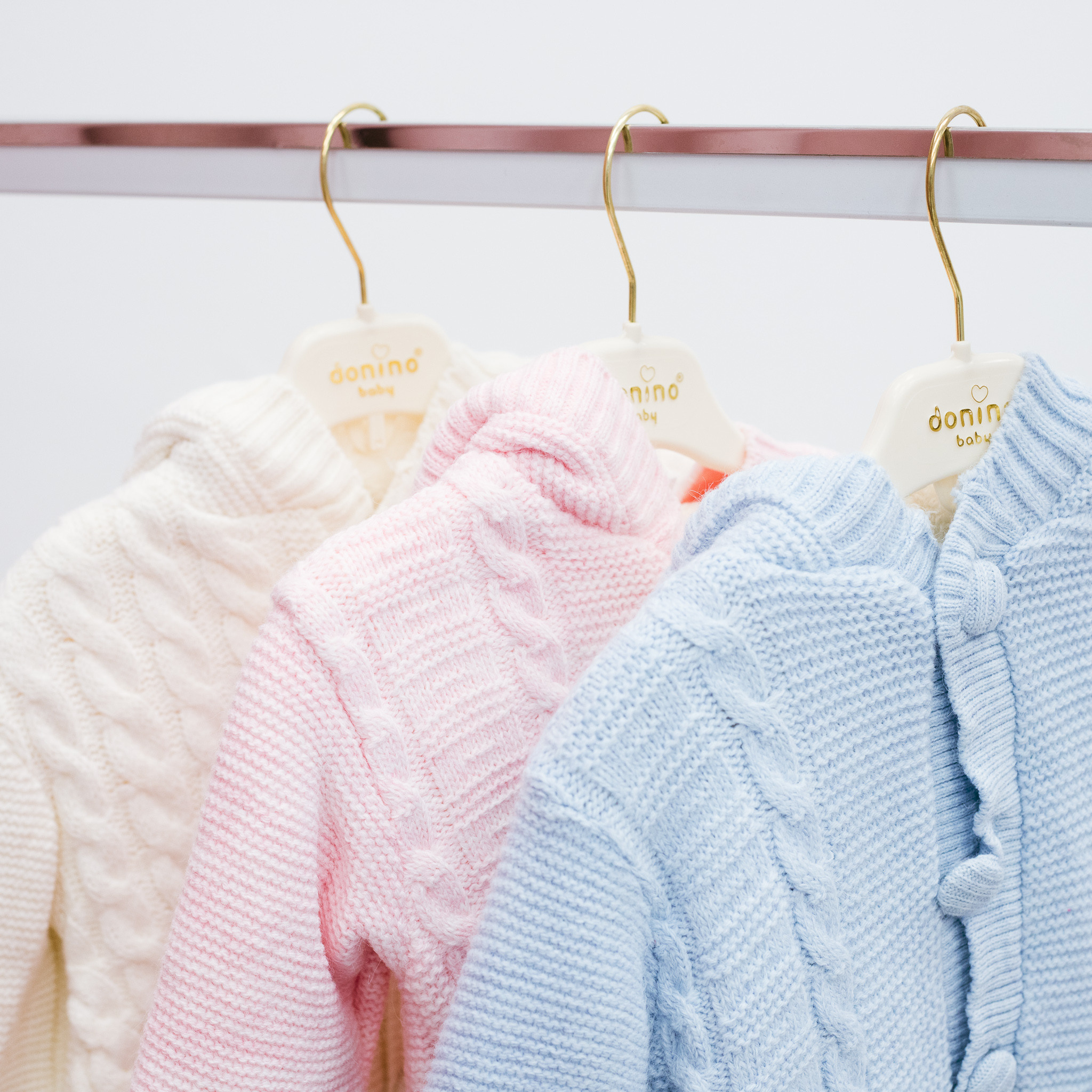 Контент съемка для магазина детской одежды. Фотограф в Иркутске Тома Кабанова