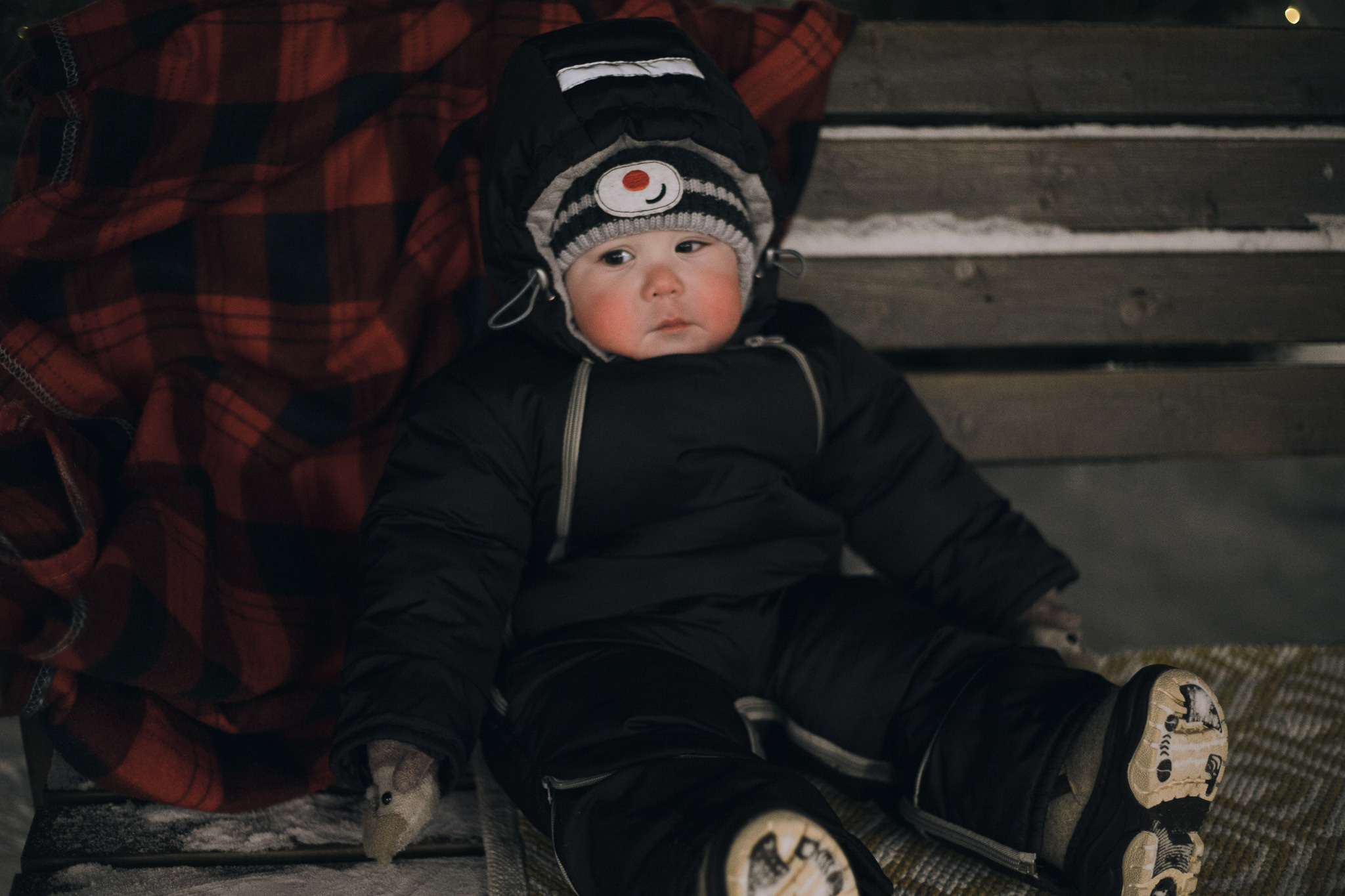 В фотостудии на открытом воздухе. Фотограф в Иркутске Тома Кабанова