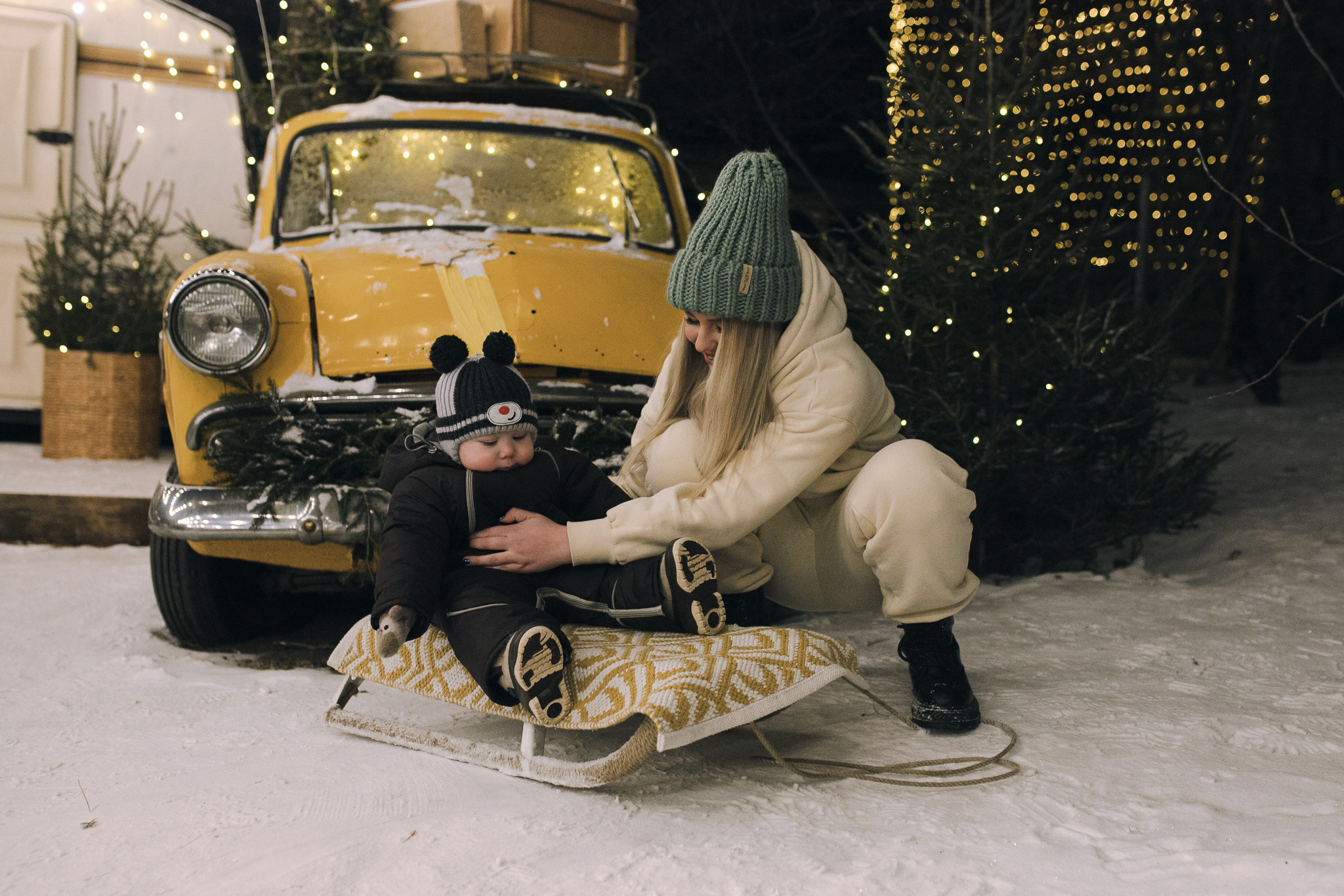 В фотостудии на открытом воздухе. Фотограф в Иркутске Тома Кабанова