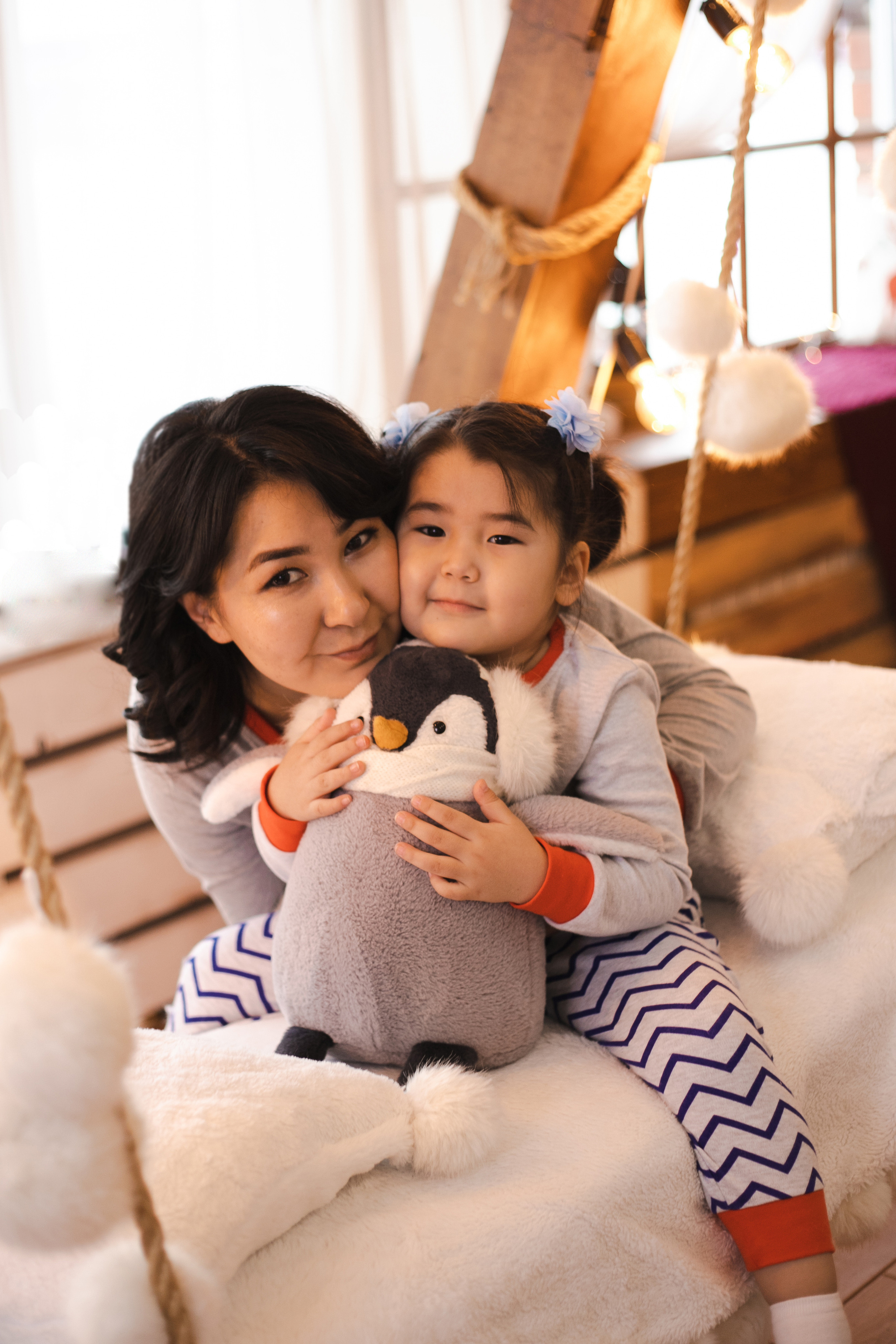 Семейная студийная фотосессия. Фотограф в Иркутске Тома Кабанова