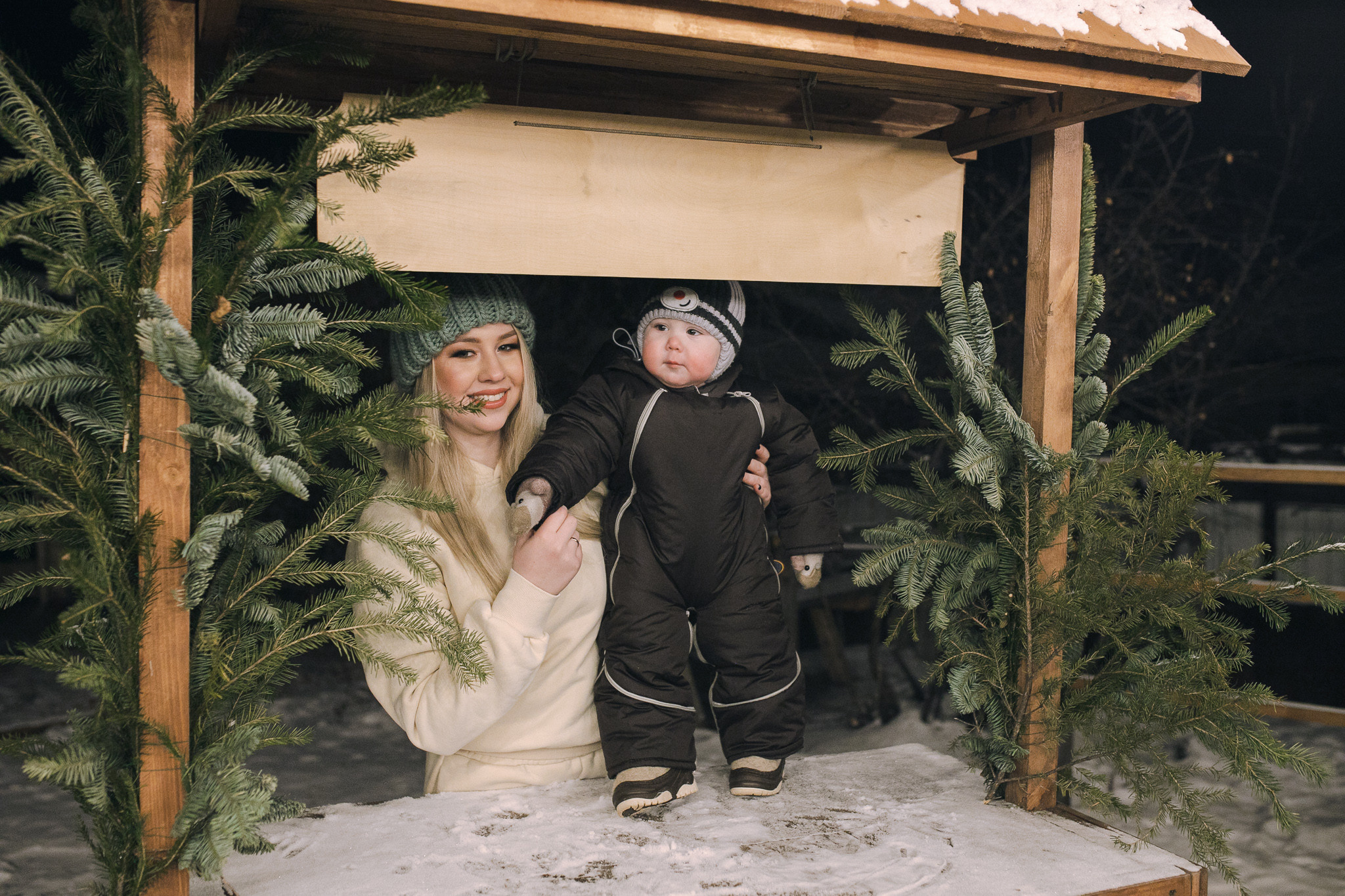 В фотостудии на открытом воздухе. Фотограф в Иркутске Тома Кабанова