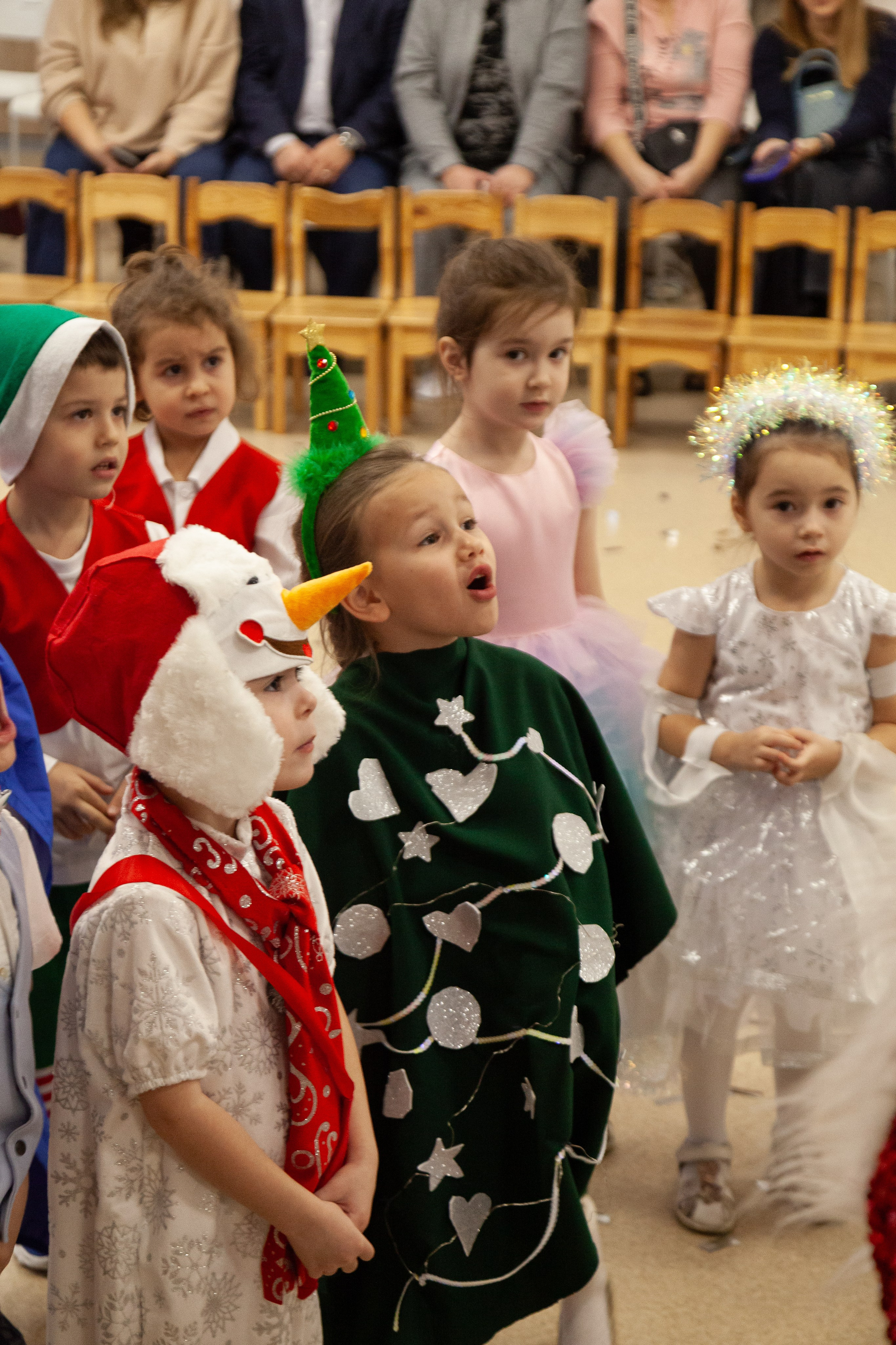 Новогодний утренник. 17.12.24. Профессиональное фото в Казани: от идеи до результата. Фотограф Яна Мур