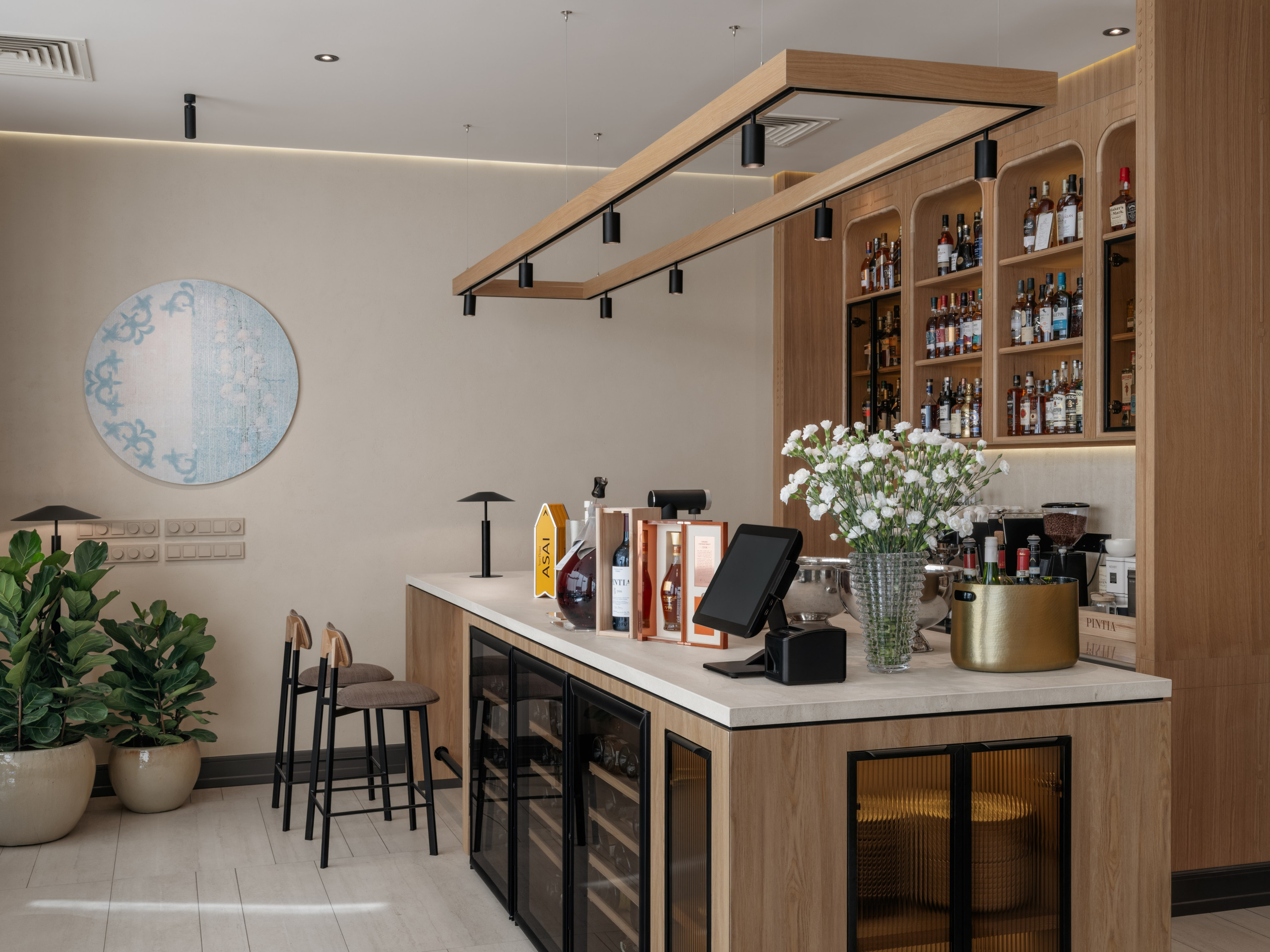 Hospitality, Experience & Spaces. Роман Якунин — интерьерный фотограф в Алматы