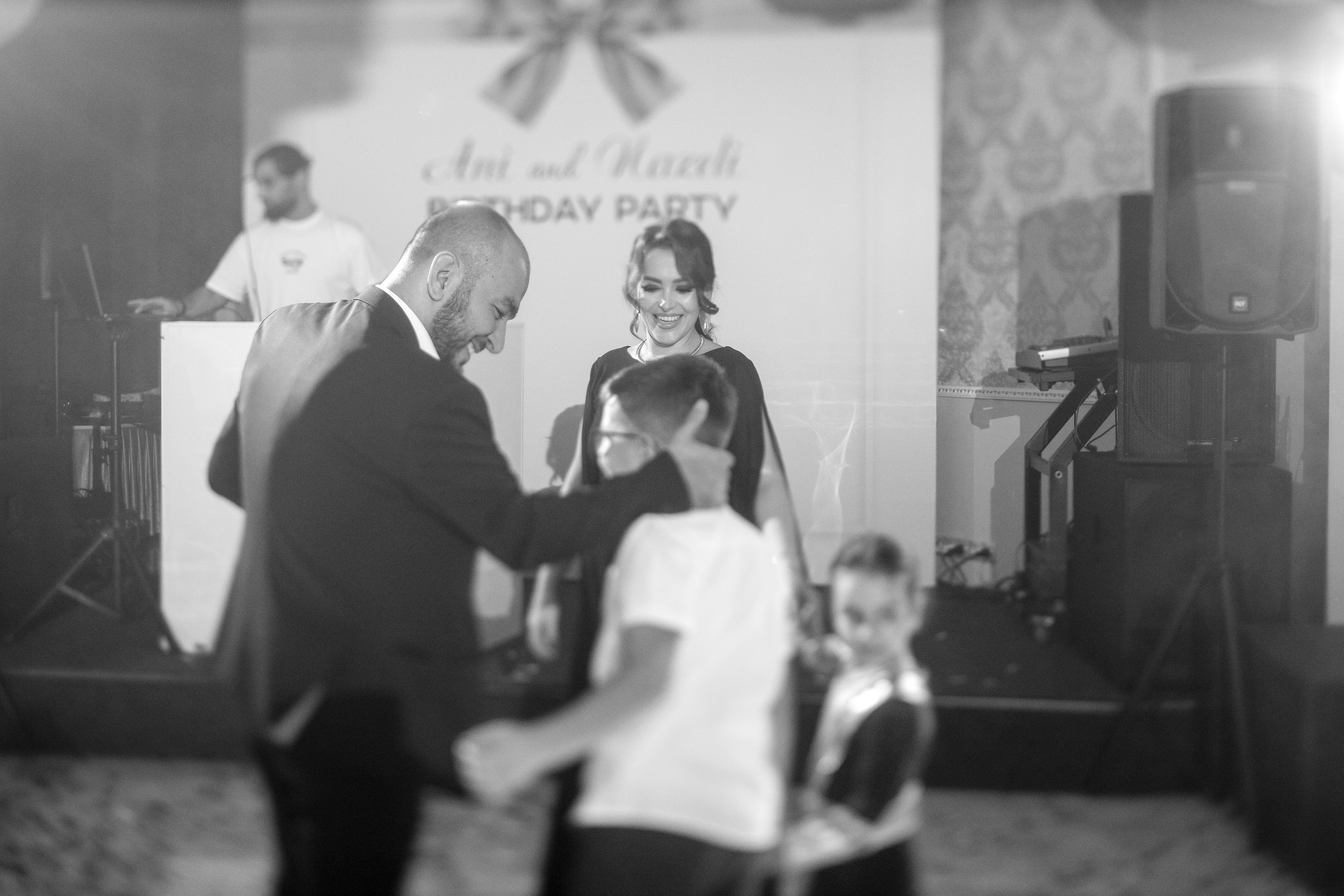 Ани и Назели. 35&5 День рождения, «Янтарь». Фотограф в Красноярске Надежда Воскресенская