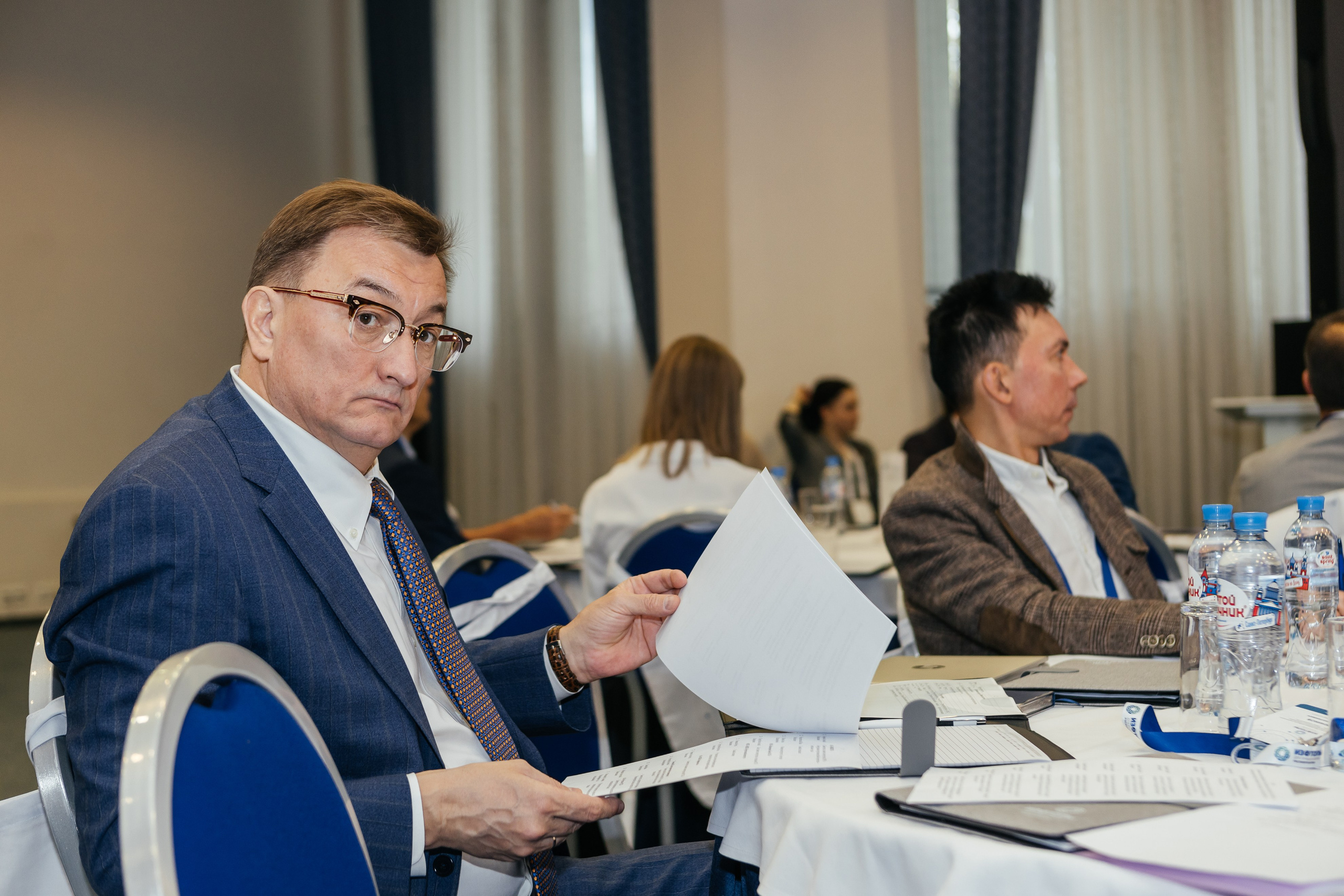 Снимал репортаж для «Газпром нефть», Газстройпром, Росатом, ОЗОН, Мегафон, ВТБ, Т-Банк, Unilever, Материа Медика Холдинг. Фотограф Serg-Epic — Сергей Клепиков