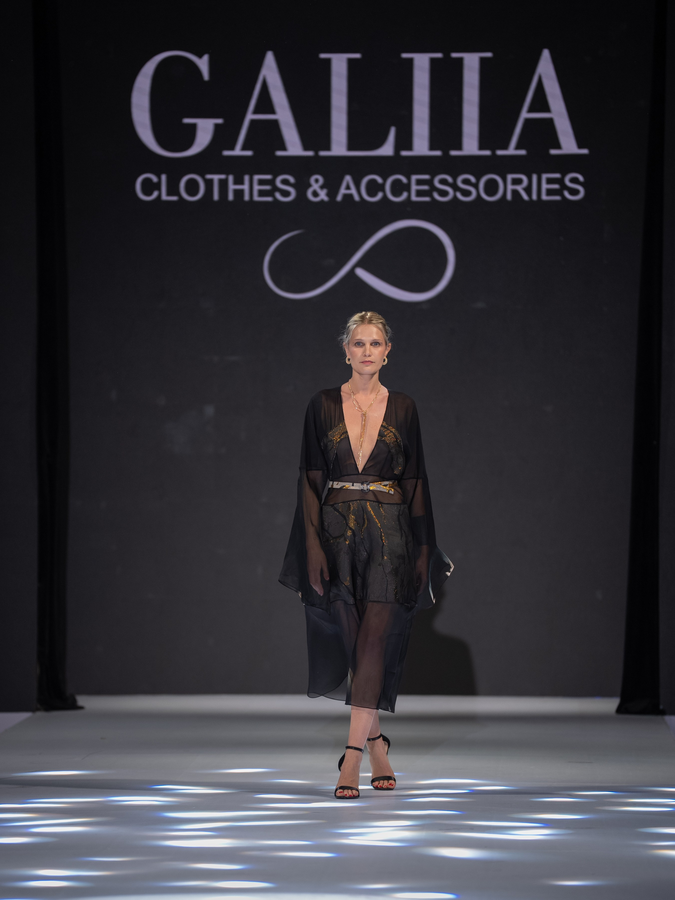 EURASIAN FASHION WEEK Galia. Сайт Алматинского НЮ АРТ, будуар и фэшн фотографа Дениса Карпенко