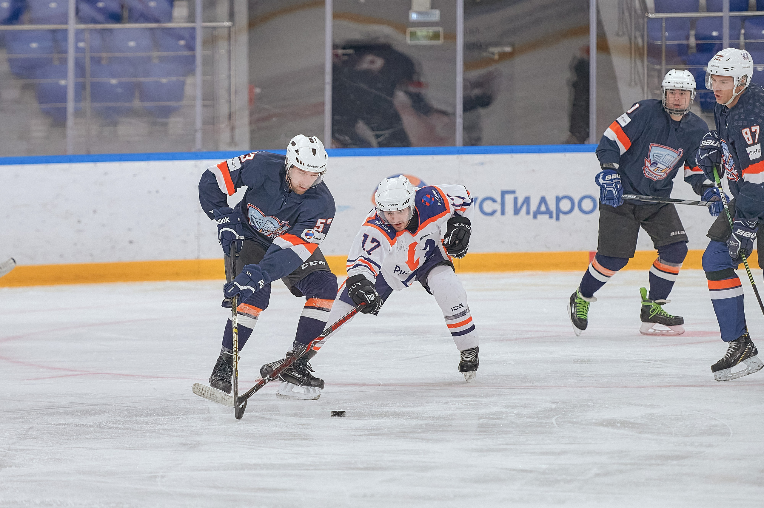 Портфолио репортажной фотосъёмки: Кристалл арена — Хоккей — РусГидро. Фотограф Яковлев Роман — Красноярск