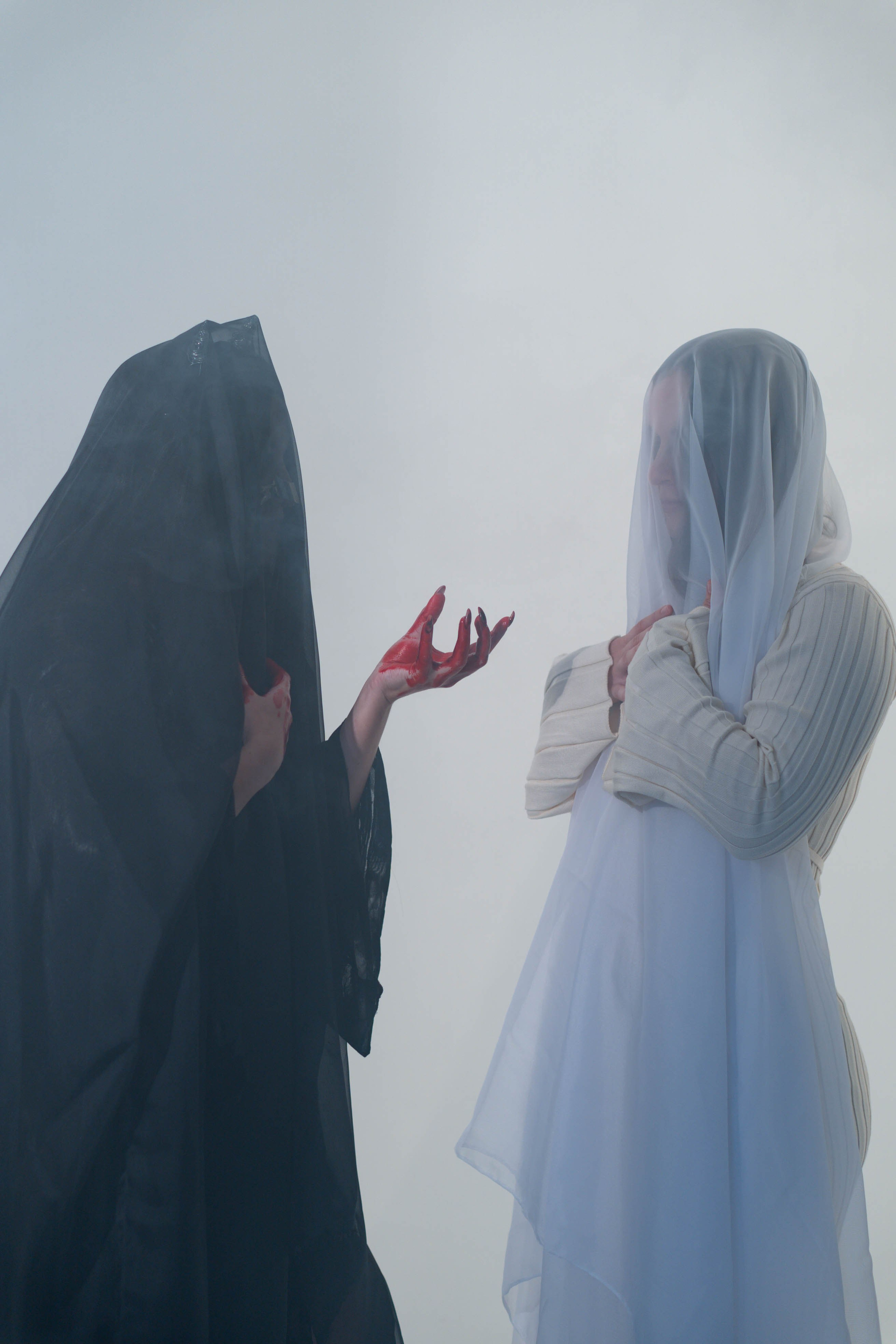 Ира и Кристина. Хэллоуин. Главная