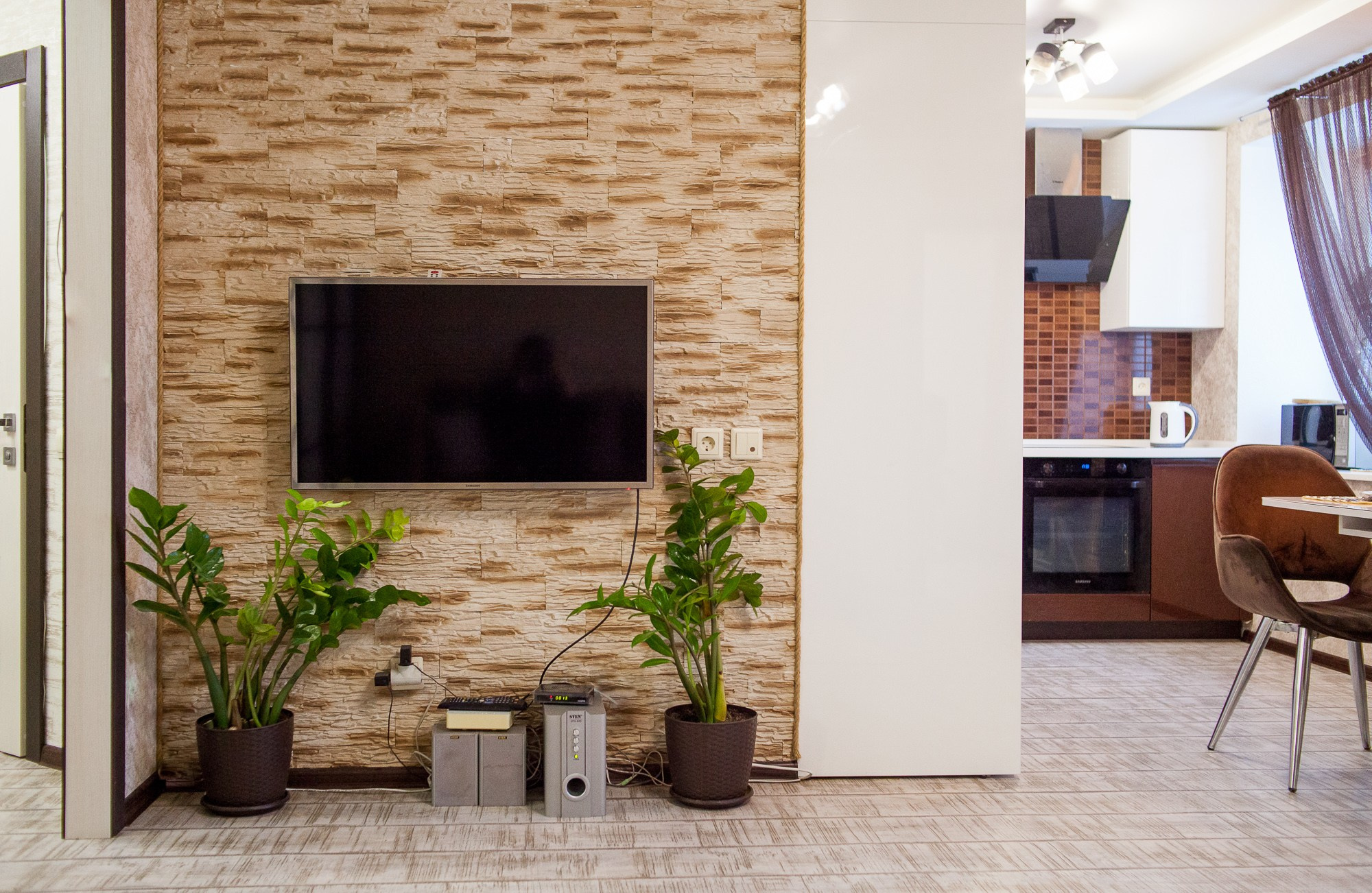 Киров 3к квартира 2 спальни. Анна Леденева Фотограф