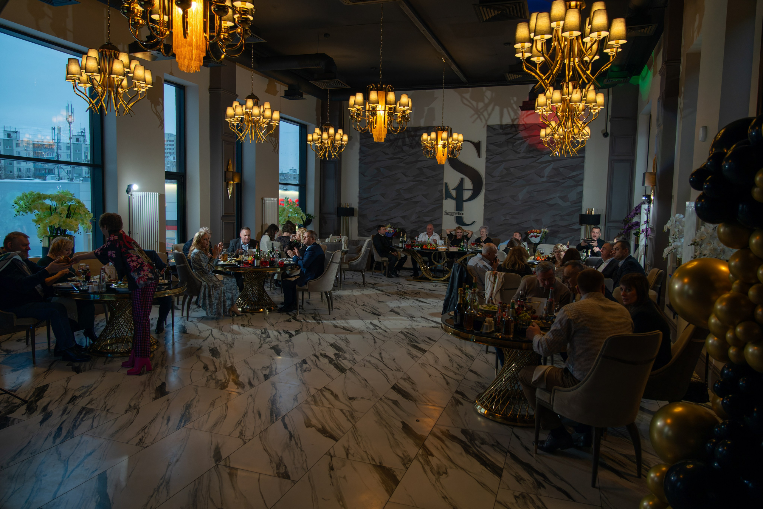 Фотосъёмка юбилей, семейный праздник, день рождения. «Студия DRONAVT`s» — видеосъёмка и фотография г. Москва