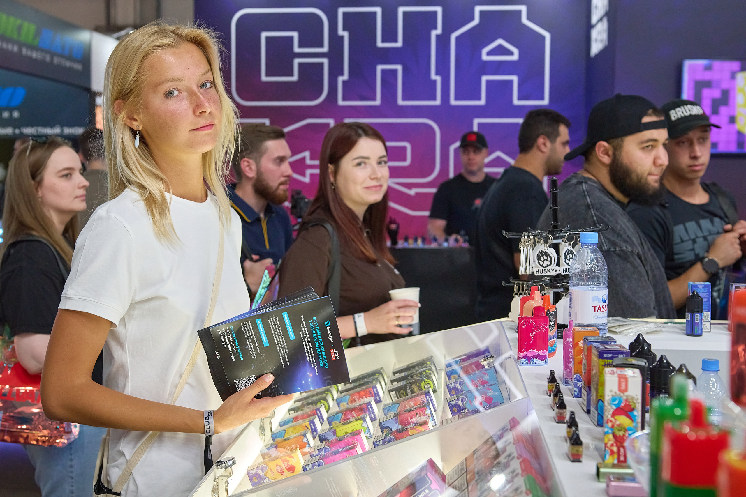 VAPE CLUB SHOW 2025 (Москва). Репортаж | фотосъемка в Москве и РФ | Фотограф Александр Емелькин