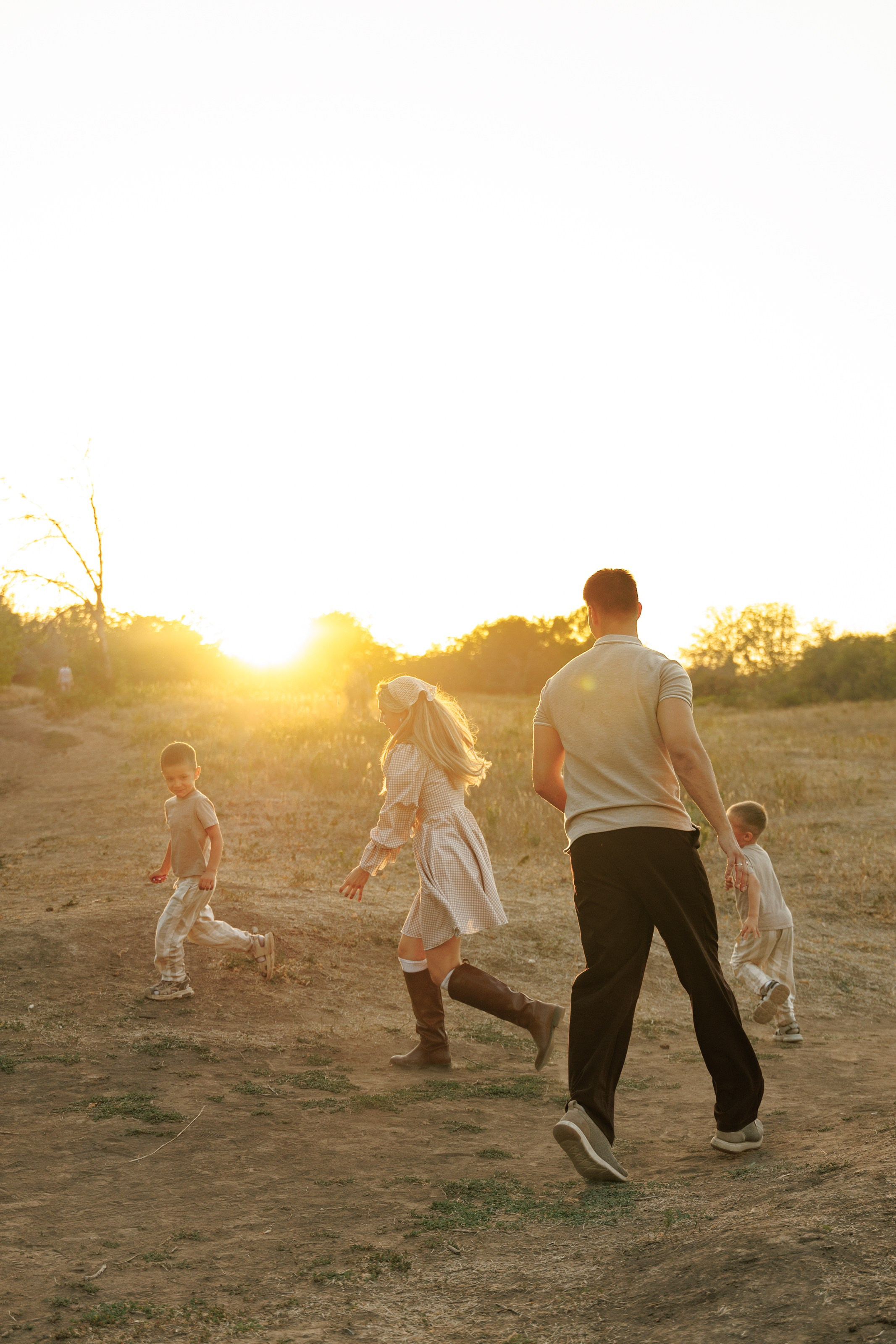 Дмитрий, Евгения, Мотя и Тима. Свадебный фотограф в Ростове — на — Дону Александра Пивоварова