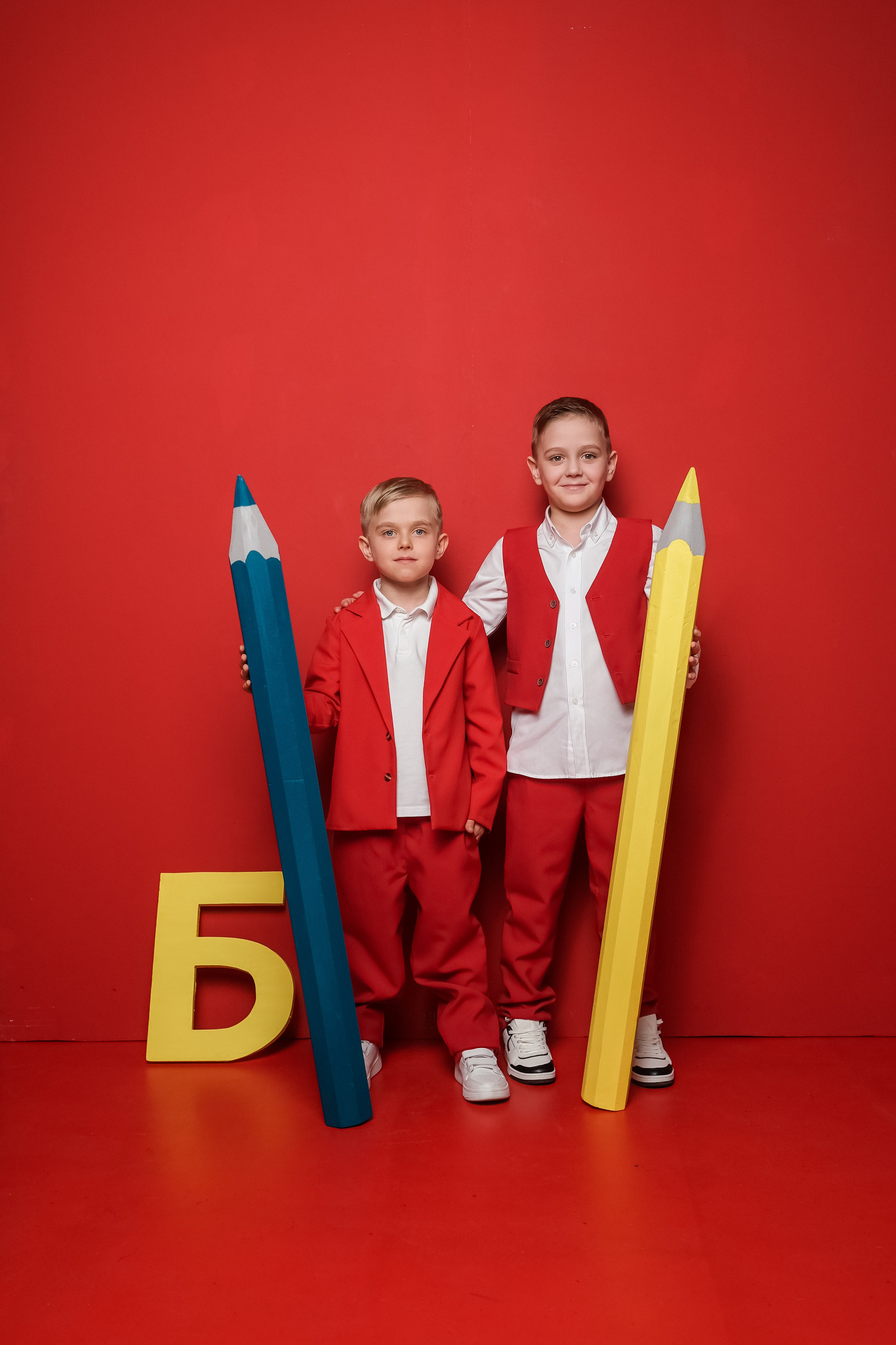 прически на утренник для девочек в садик, музыка для детей садика