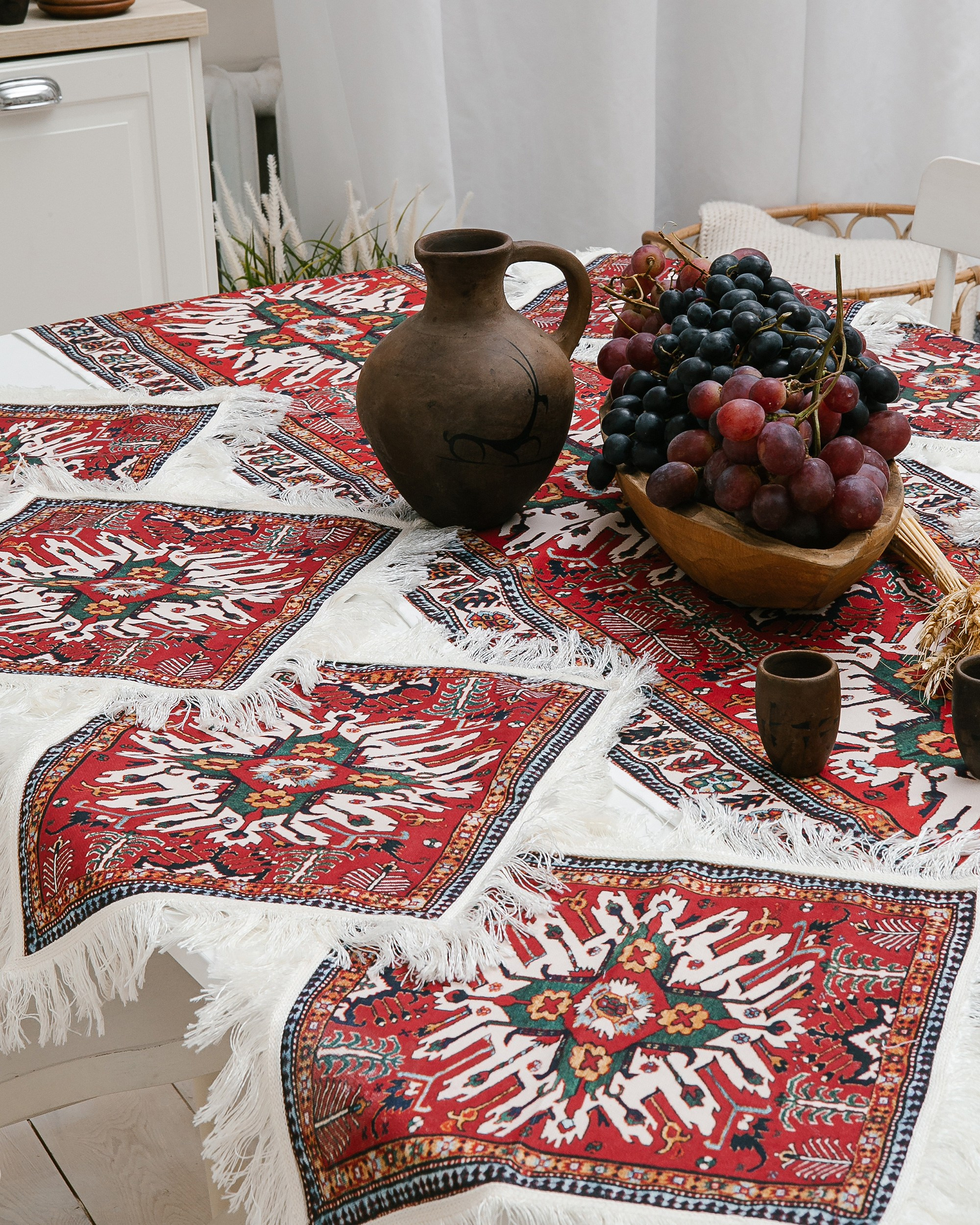 Дорожки на стол. Контент фотограф, съемка для маркетплейсов, фуд съемка и репортажи в Новосибирске Ралия Галеева