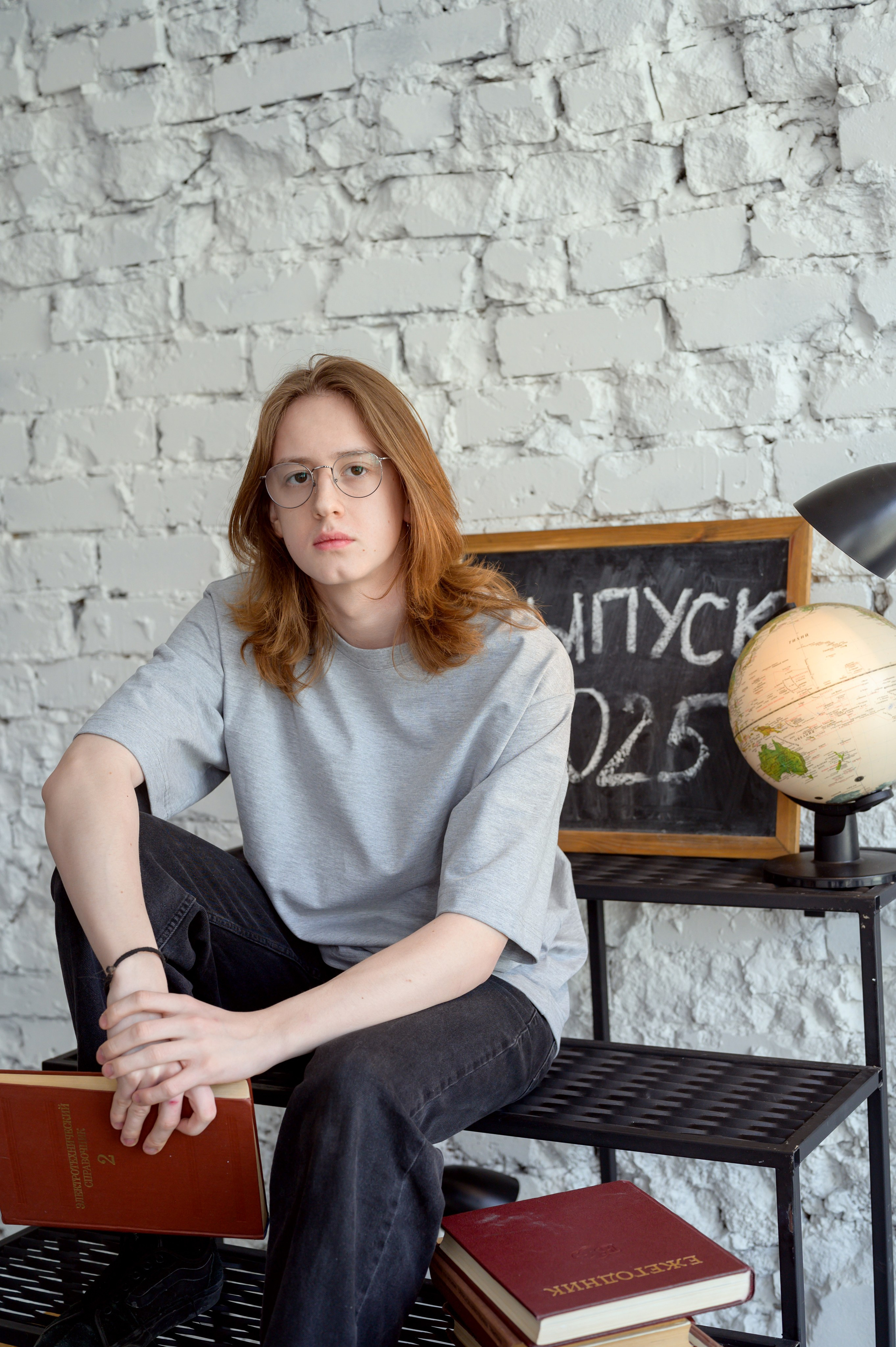 11 класс. студия. Фотограф новорожденных, семейный детский в Тюмени Татьяна Морозова