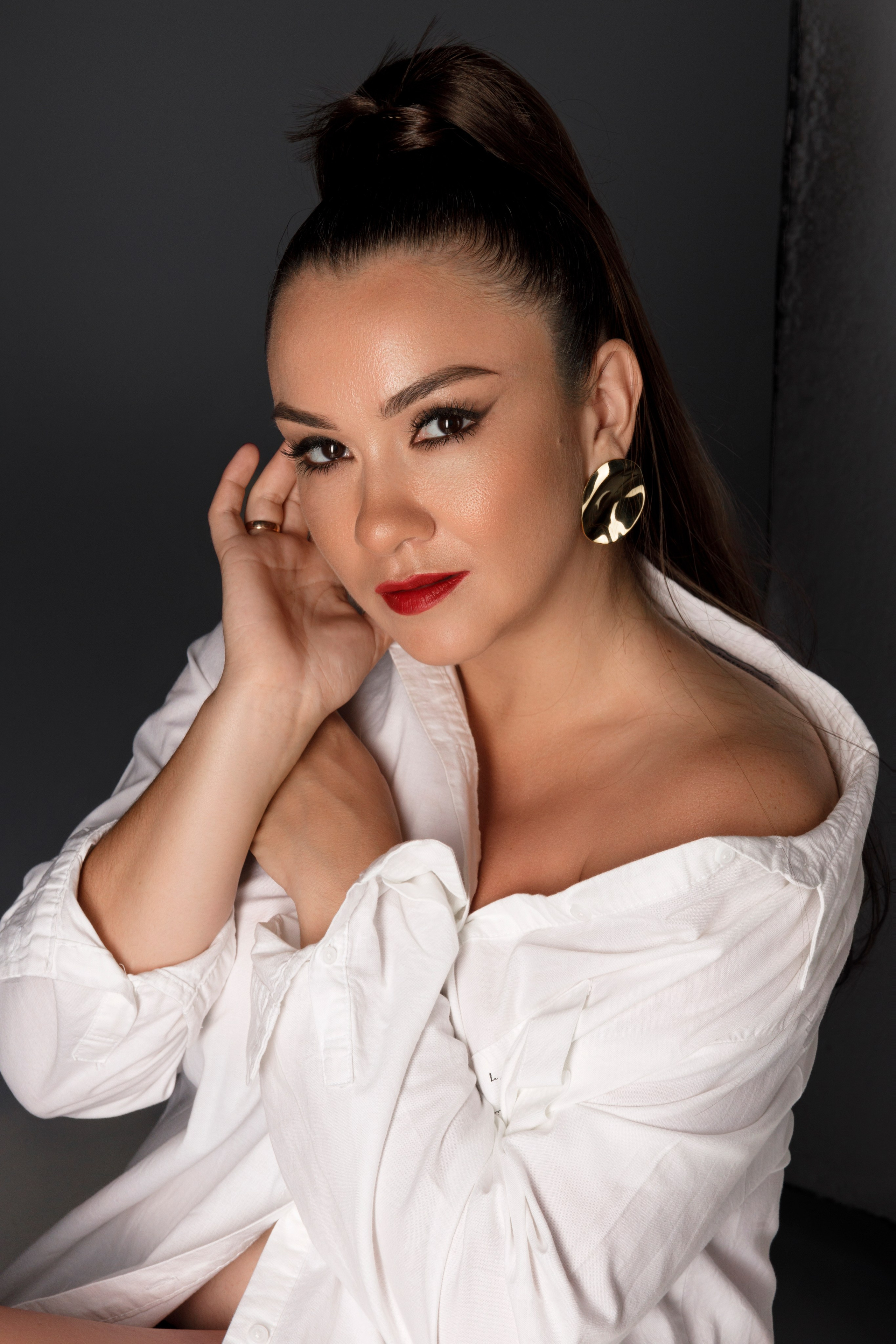 Лора. Главная