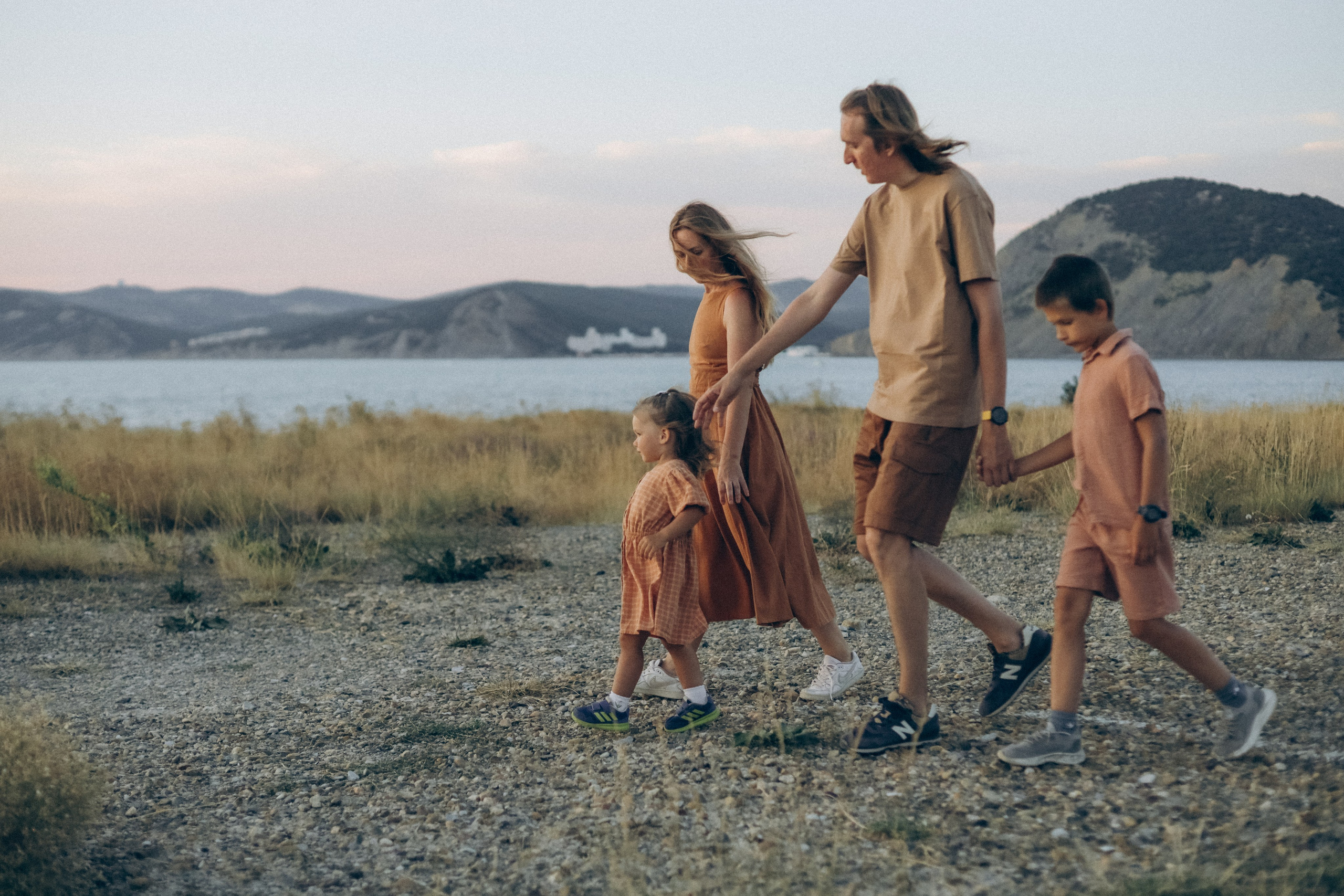 Татьяна, Алексей, Сергей и Аврора. Семейный фотограф Анапа