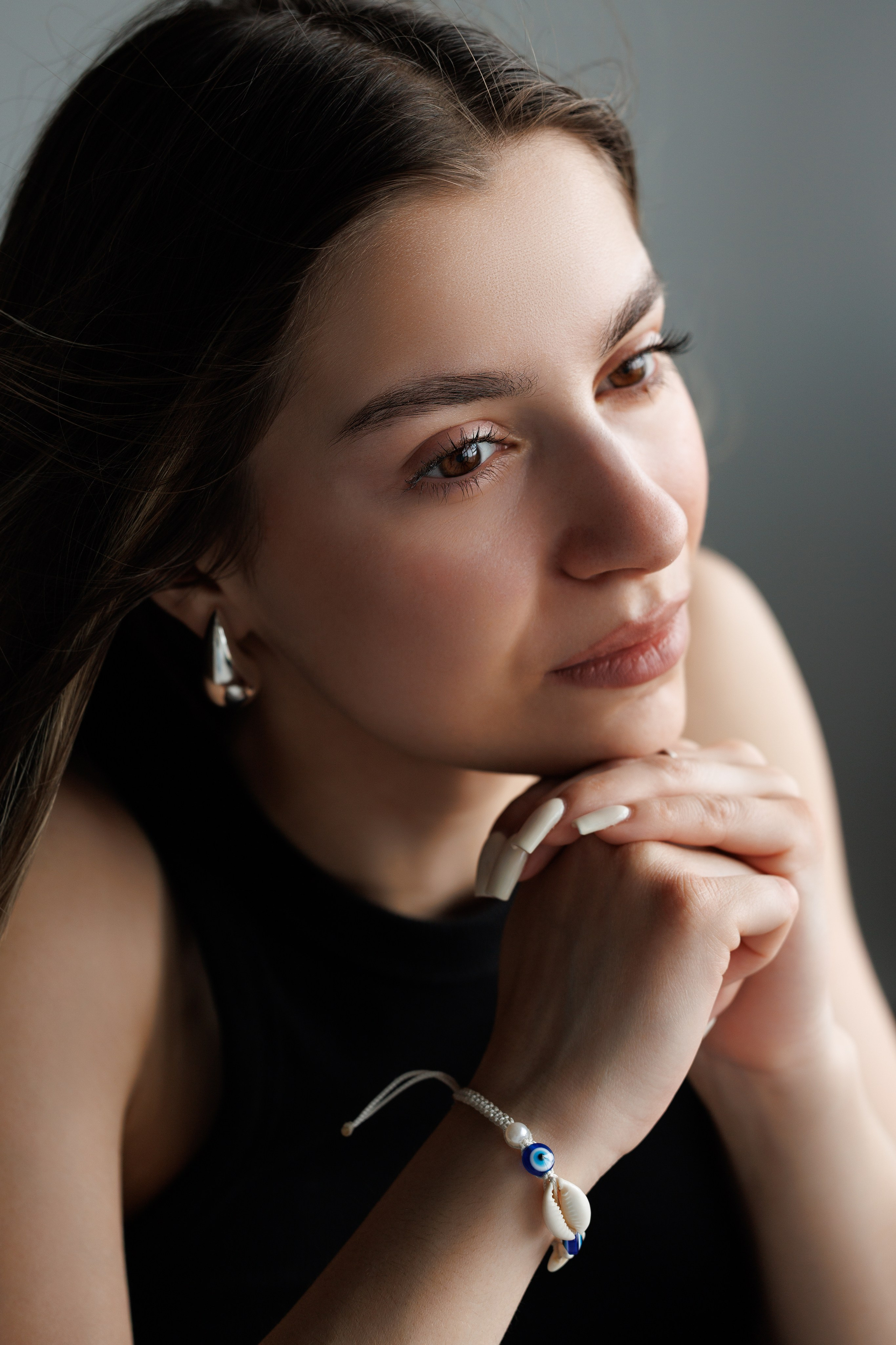 Женский портрет в студии. Фотограф Минск