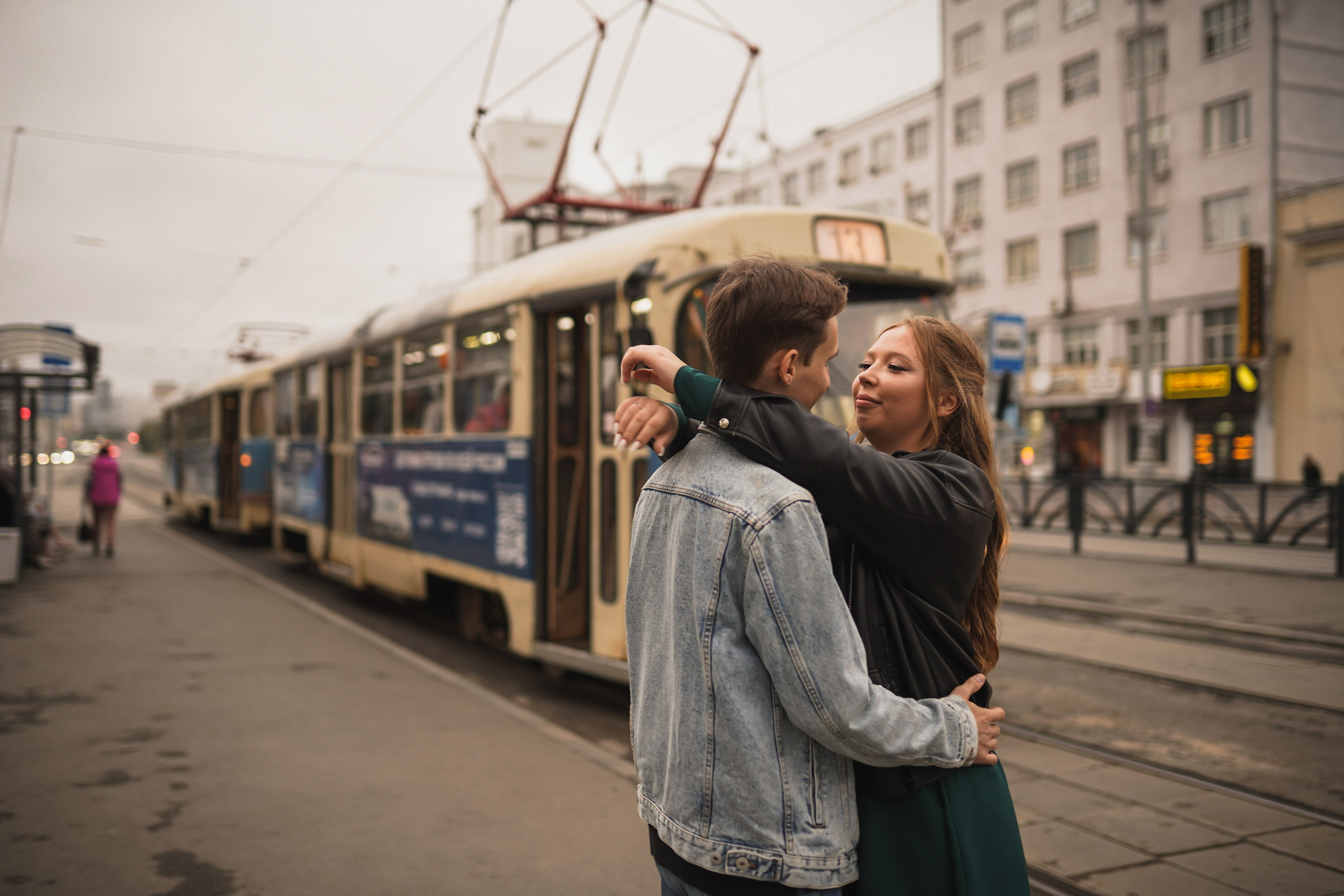 За малиновым солнцем