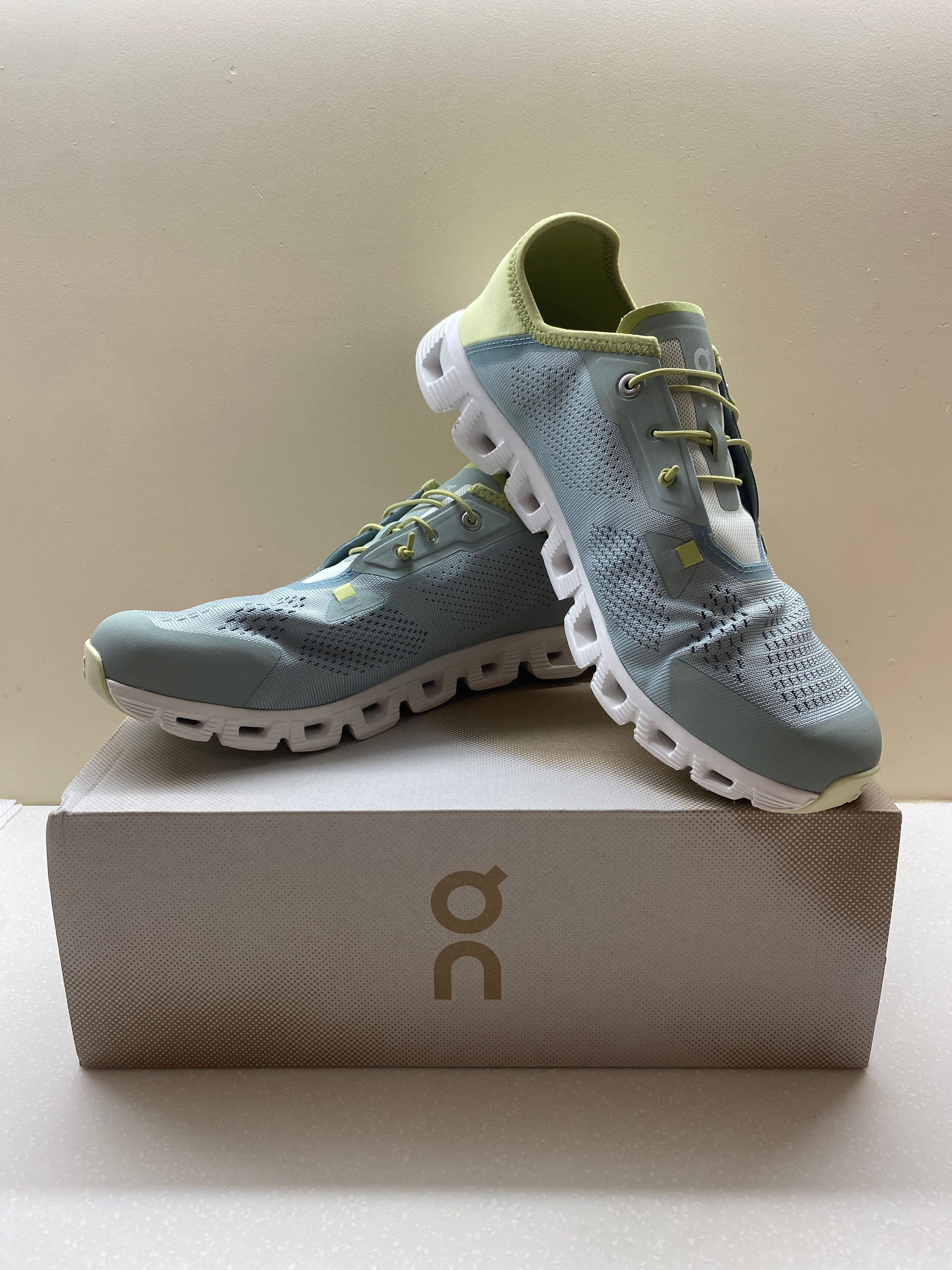 Спортивная обувь. Ваш байер во Франции