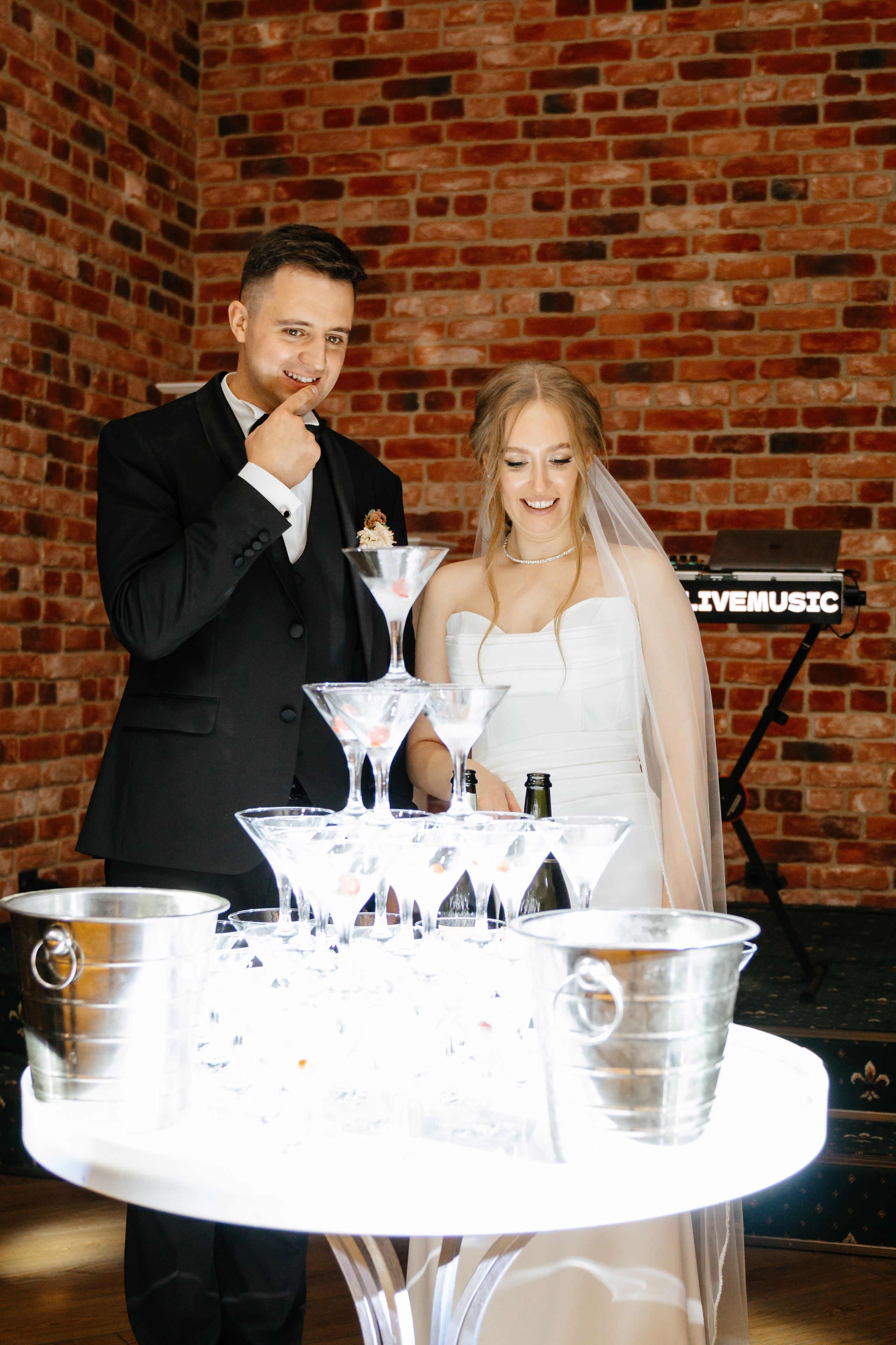 Свадебная фотосессия в Пушкине. Семейный и свадебный фотограф в Санкт-Петербурге и Москве