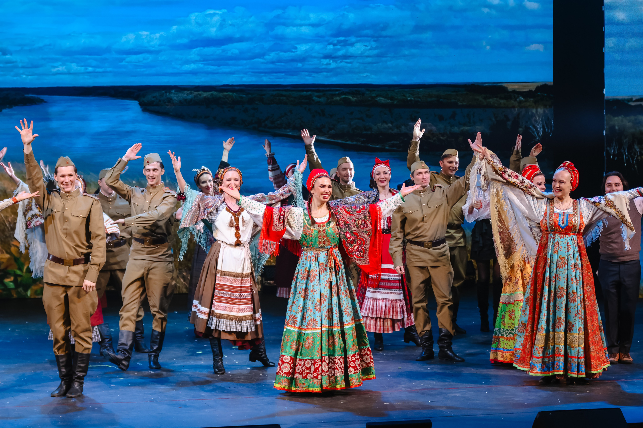 Василий Теркин, театр «Русская песня». Фотограф Ольга Махалова — Санкт-Петербург, Москва, Нижний Новгород