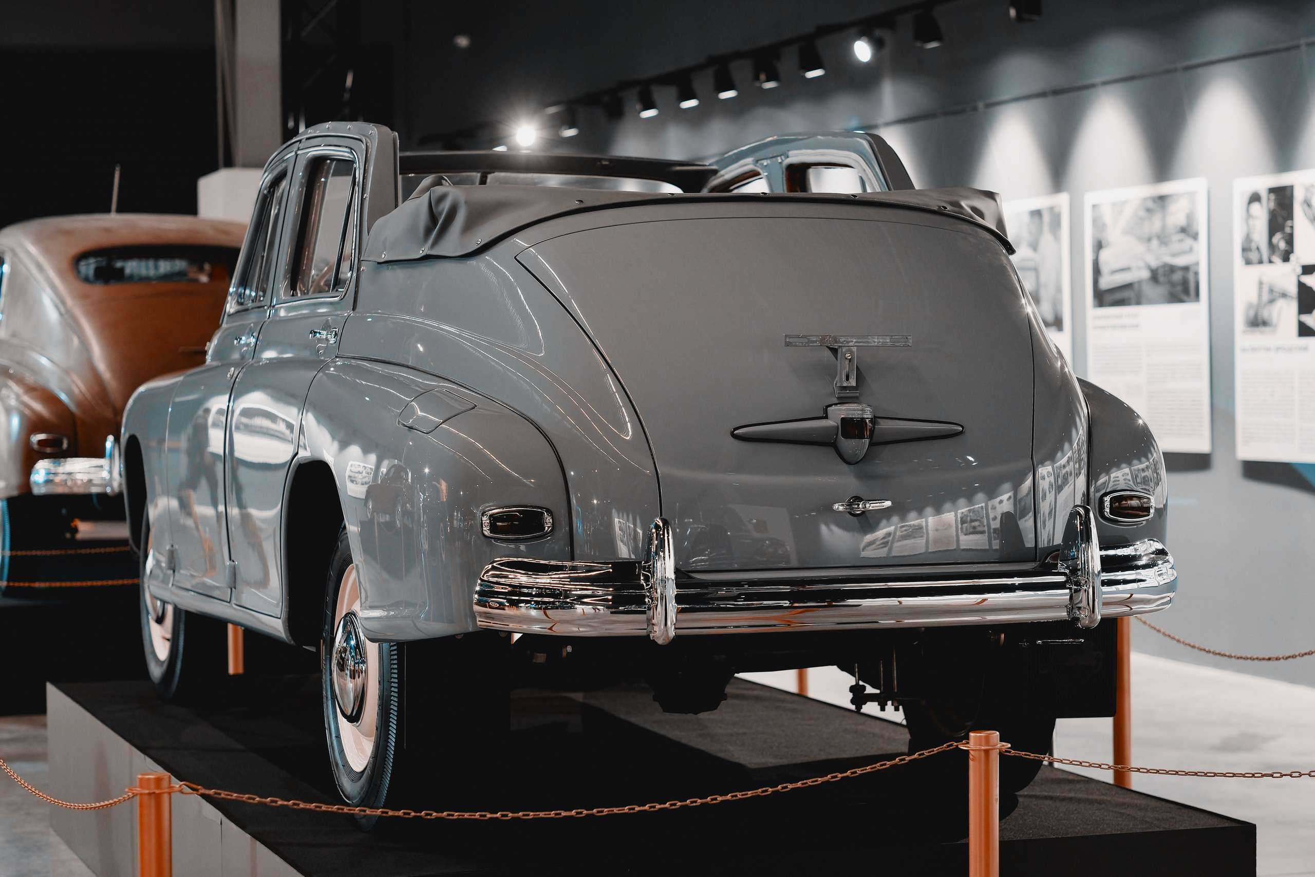 Выставка автомобилей ГАЗ «Победа». Авто и мотоспорт — фотограф Антон Медведев iCoguar