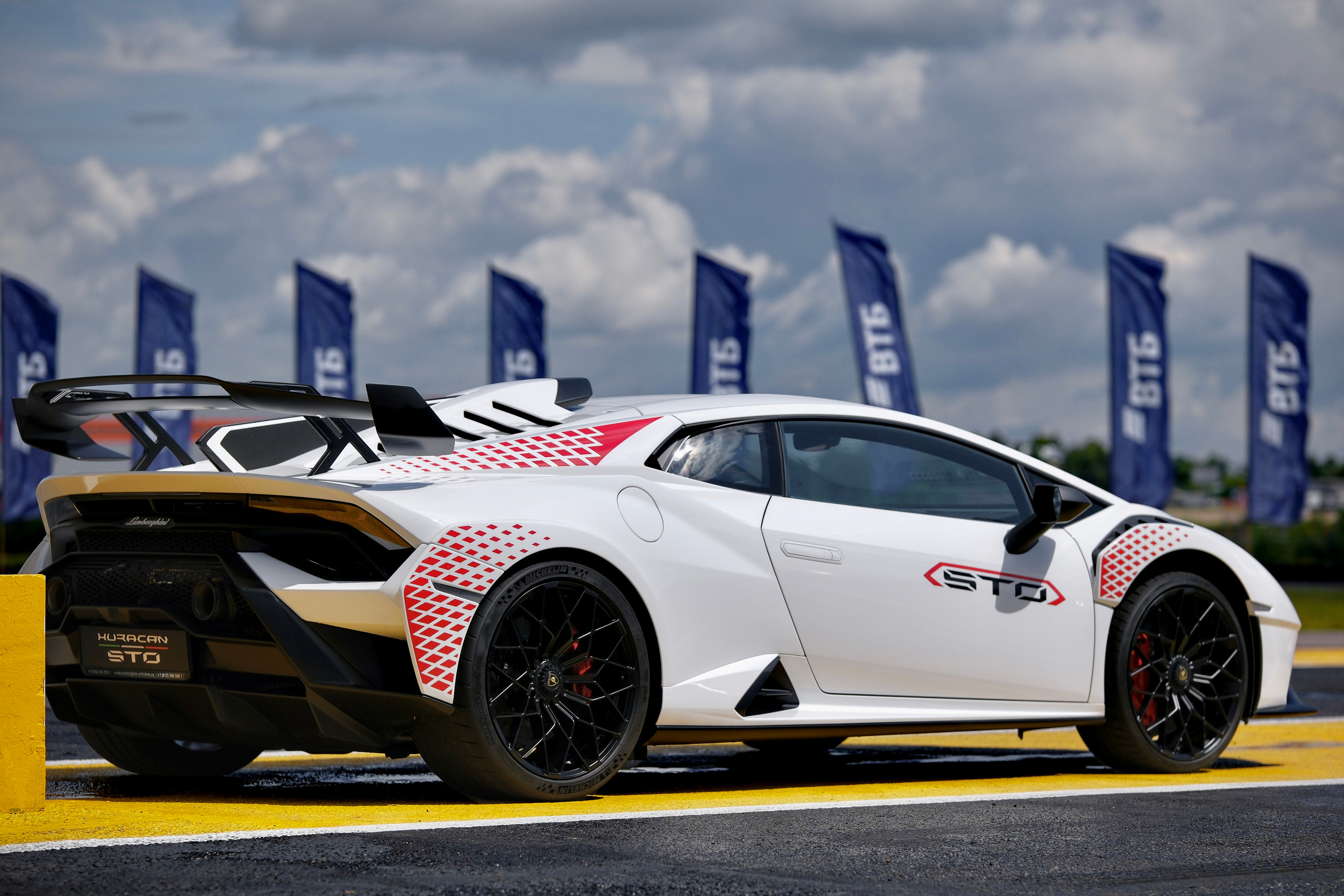 Unlim Fest 2023, Быково, RDRC Racepark, Unlin 500+, суперкар, автомобильный фотограф, icoguar, RDRC 2023