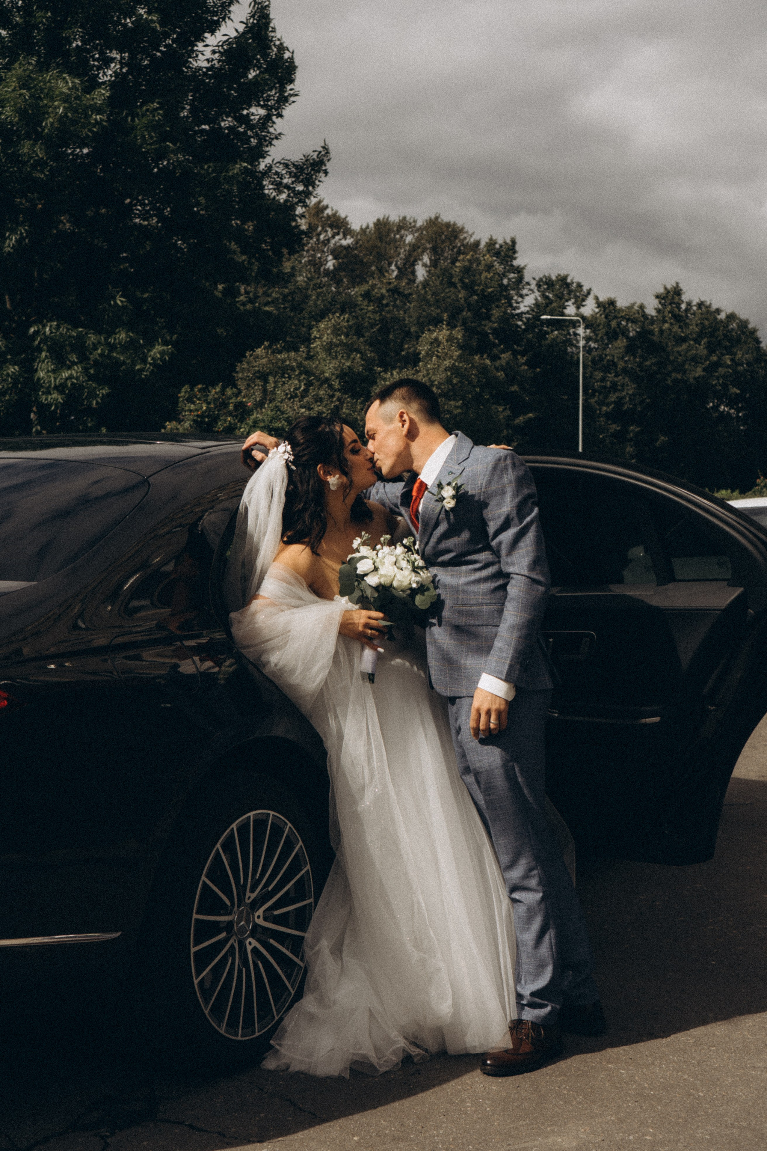 СВАДЕБНАЯ ПРОГУЛКА РЕСТОРАН МЫ ЖЕ НА ТЫ И ФОТОСЕССИИЯ С АВТОМОБИЛЕМ. Профессиональный фотограф, Санкт-Петербург — Виктория Богомолова