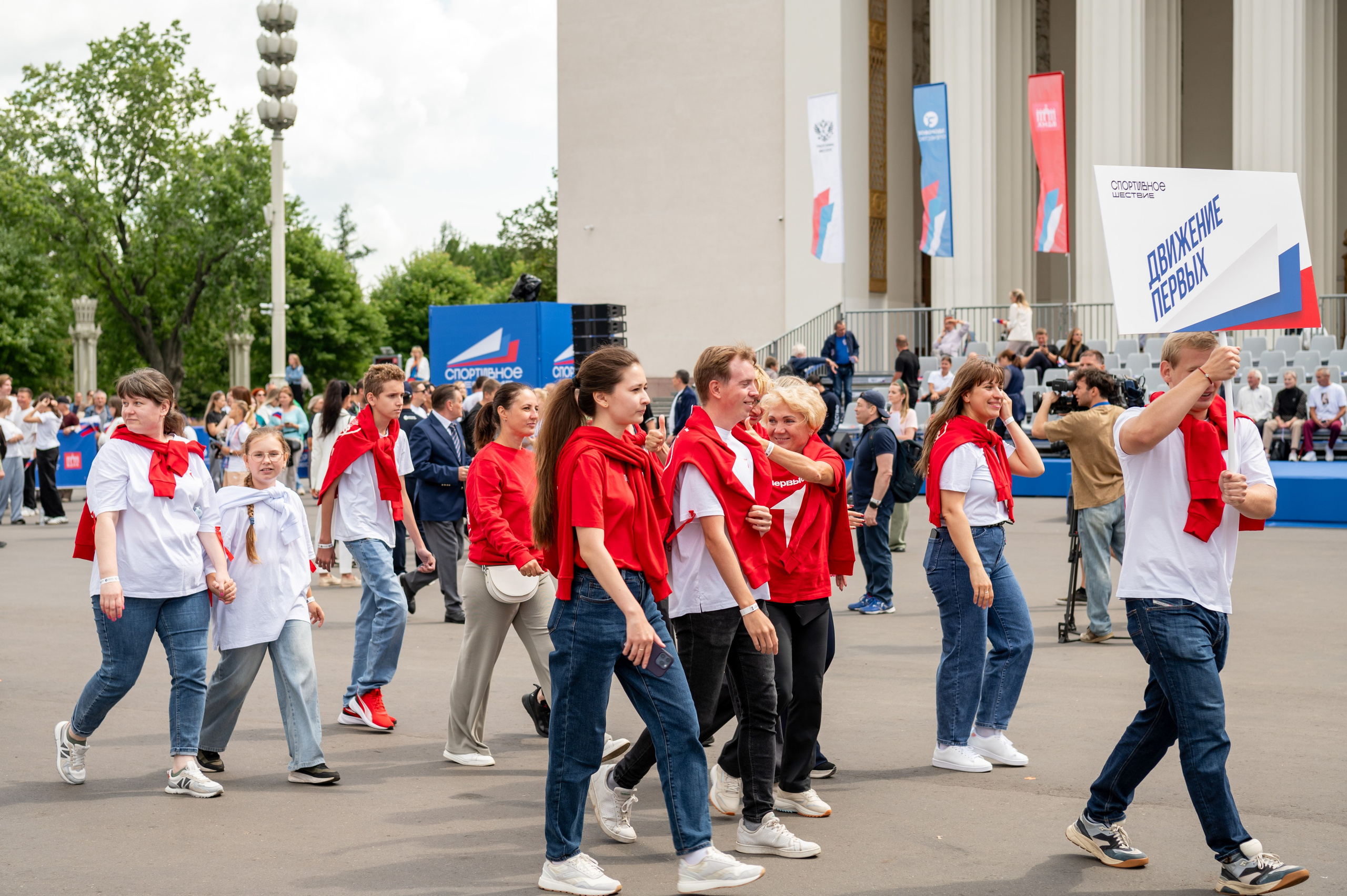 Спортивное шествие посвященное Дню физкультурника!. Детский и семейный фотограф г. Москва Оксана Катаджи