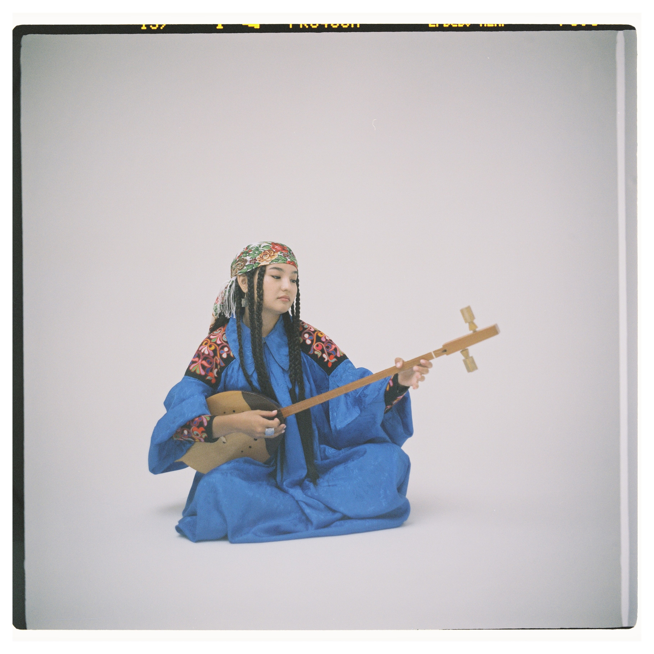 Аима (пленка 120 тип) / Iema (film 120). Фотограф Айдын Седип в Кызыле