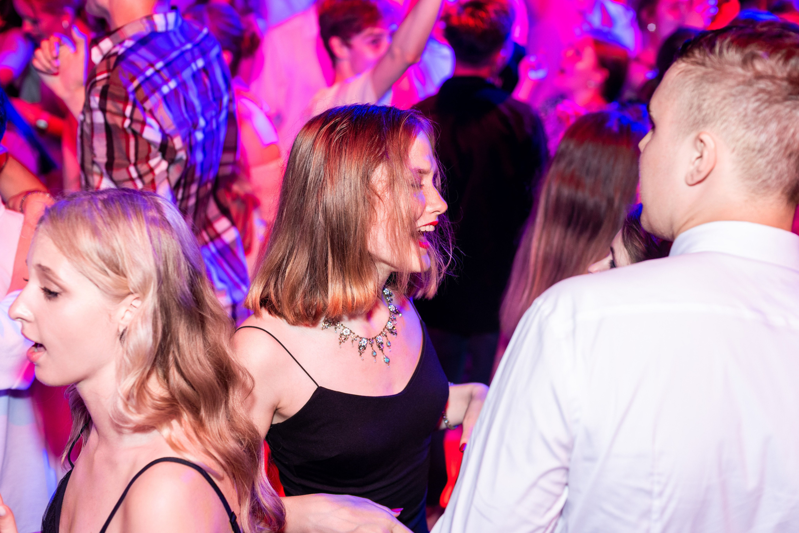 Выпускные 11 кл. Фотограф Юлия Попова