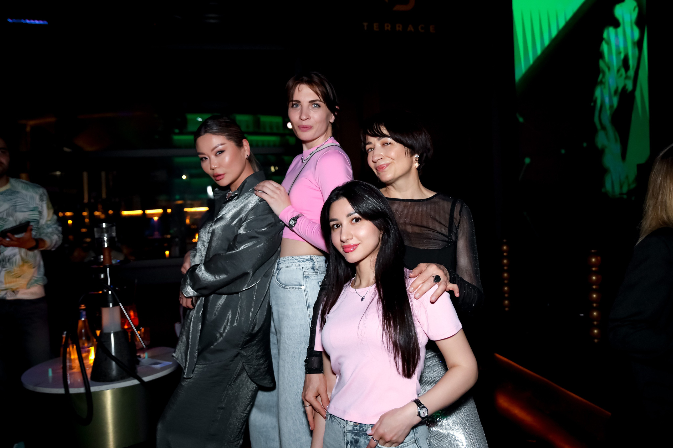 LA night & Fiji wave. 2000’s