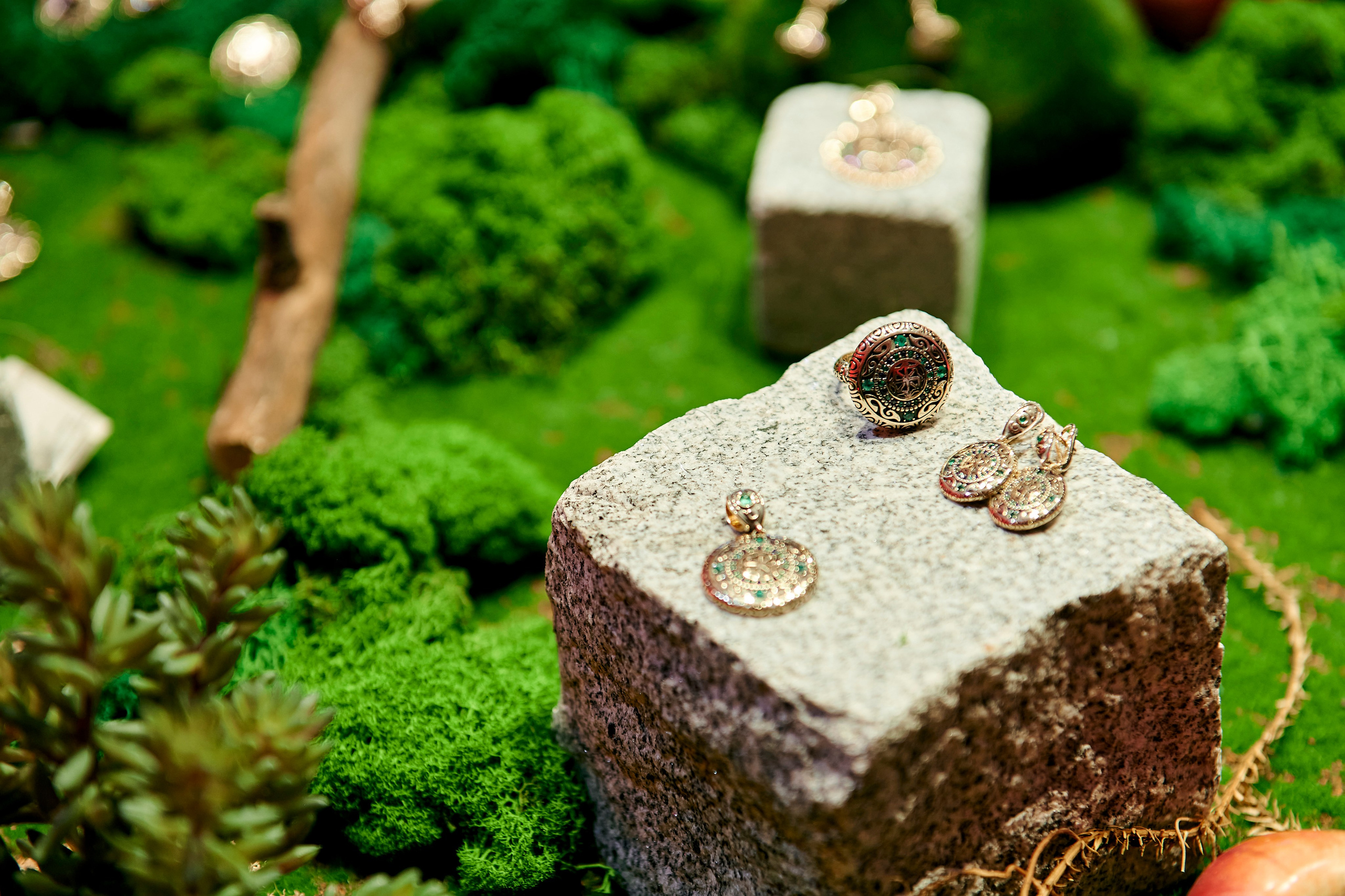 Ювелирный дом Ринго «Драгоценная история Урала». Фотограф Постольник Дарья