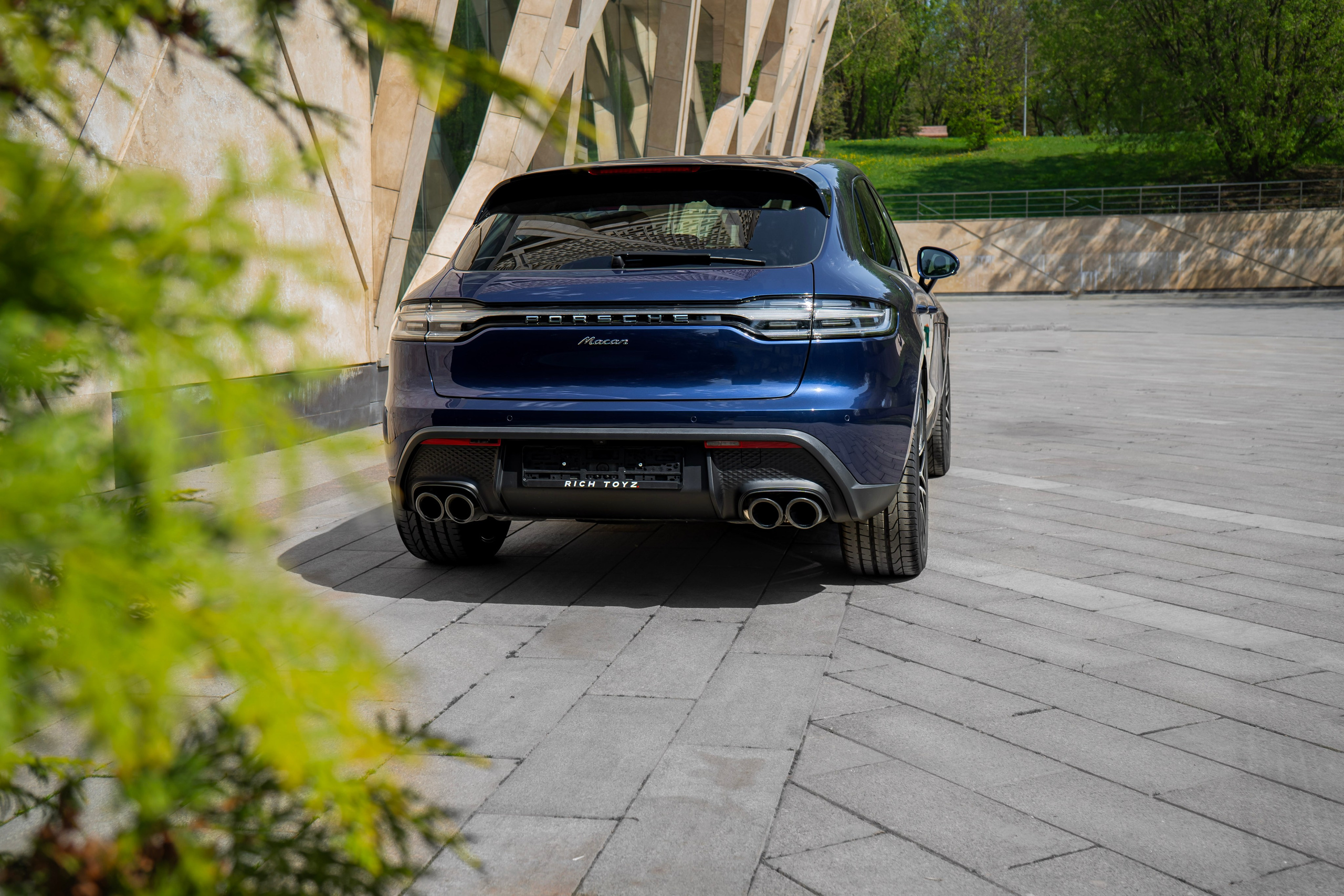Porsche Macan. Автомобильный фотограф Ногинск Денис Городок
