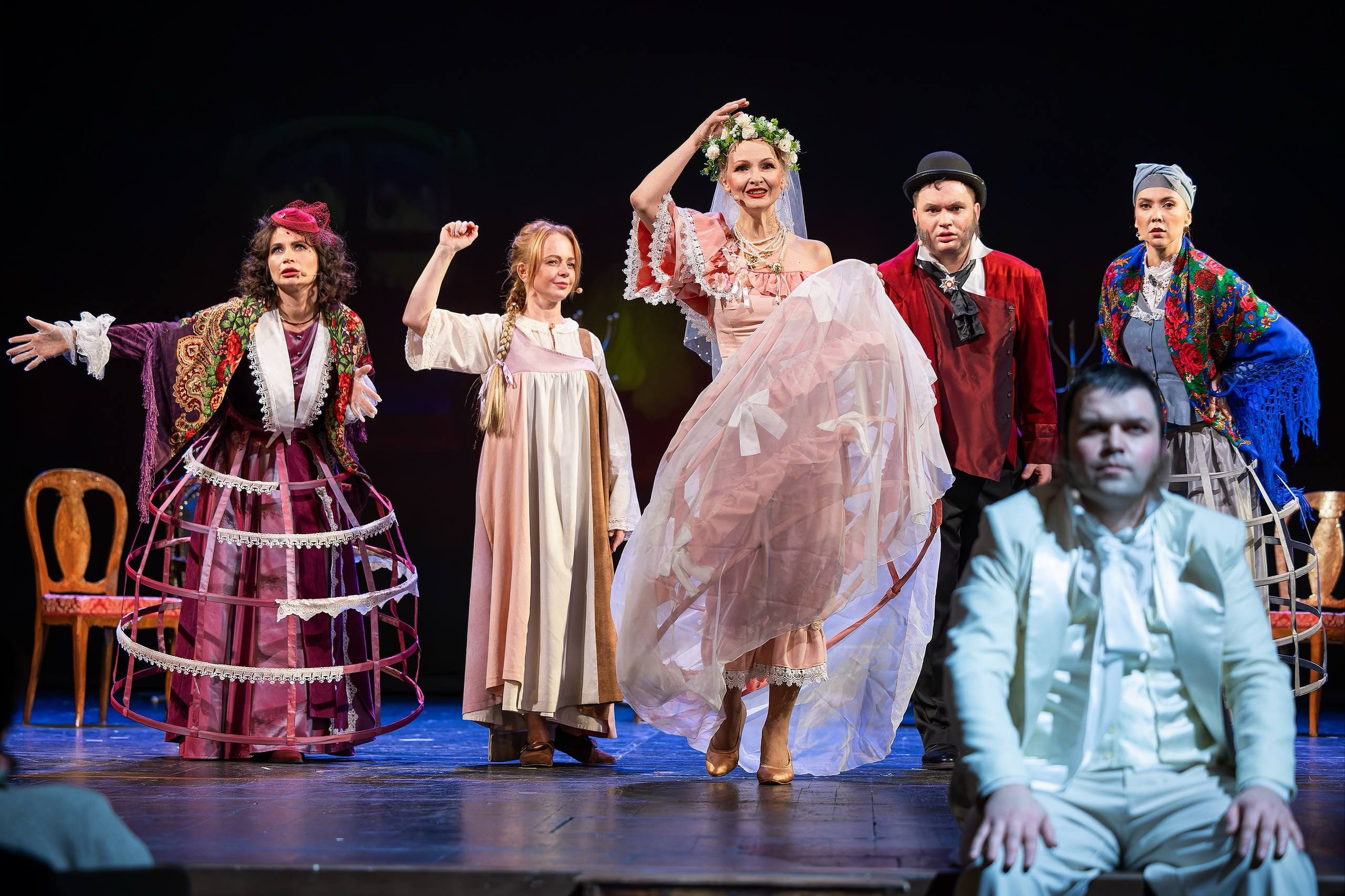 Благотворительный спектакль «Женитьба» на сцене театра имени Пушкина. Другой Павел Поцелуев. Фотограф в 2026 году