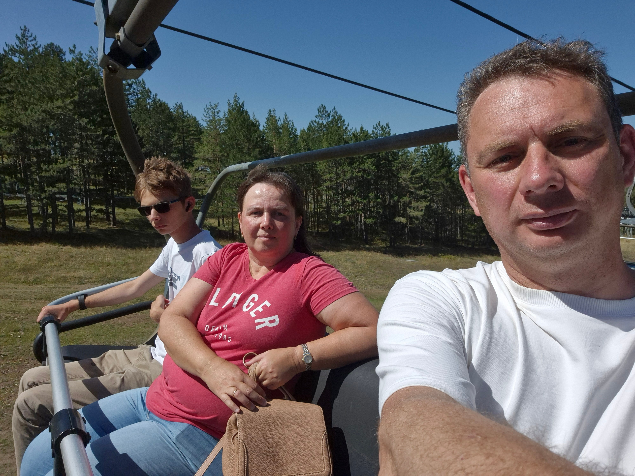 Финиш! На подъемнике опять к вершине